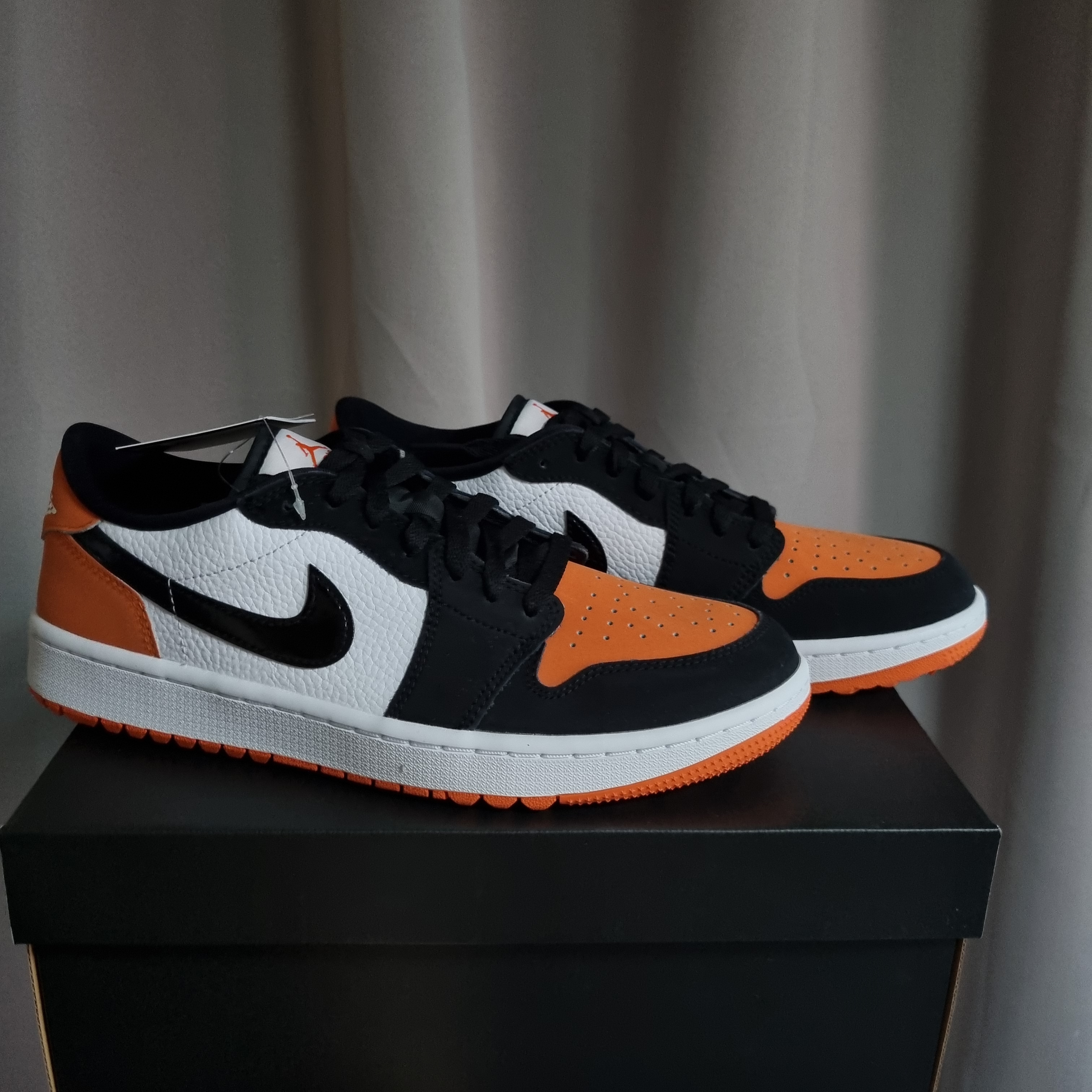 Jordan 1 Low Golf Starfish 착용 스타일
