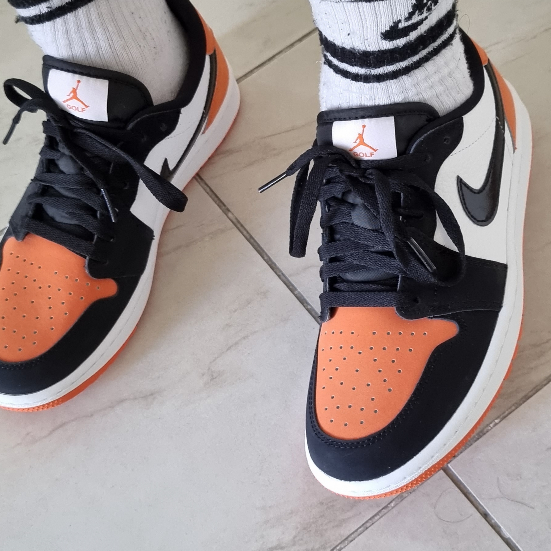 Jordan 1 Low Golf Starfish 착용 스타일 - 1
