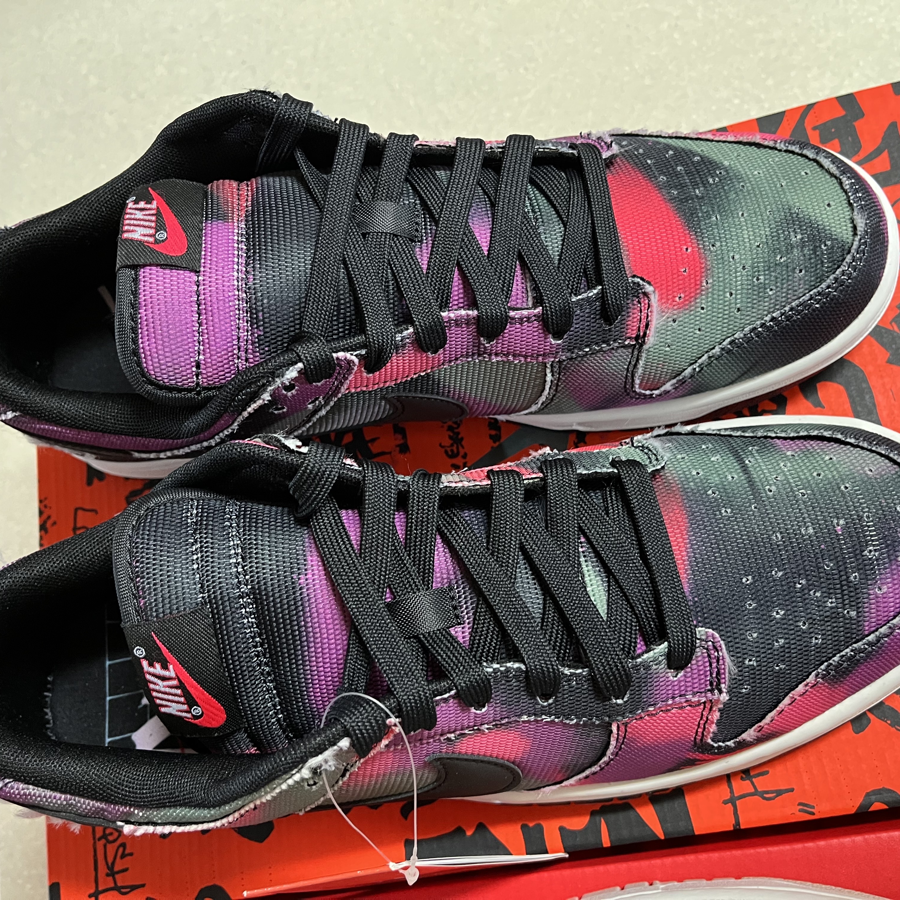 Nike Dunk Low Retro PRM Graffiti, Nike Dunk Low Retro PRM Vast Grey 착용 스타일 - 3
