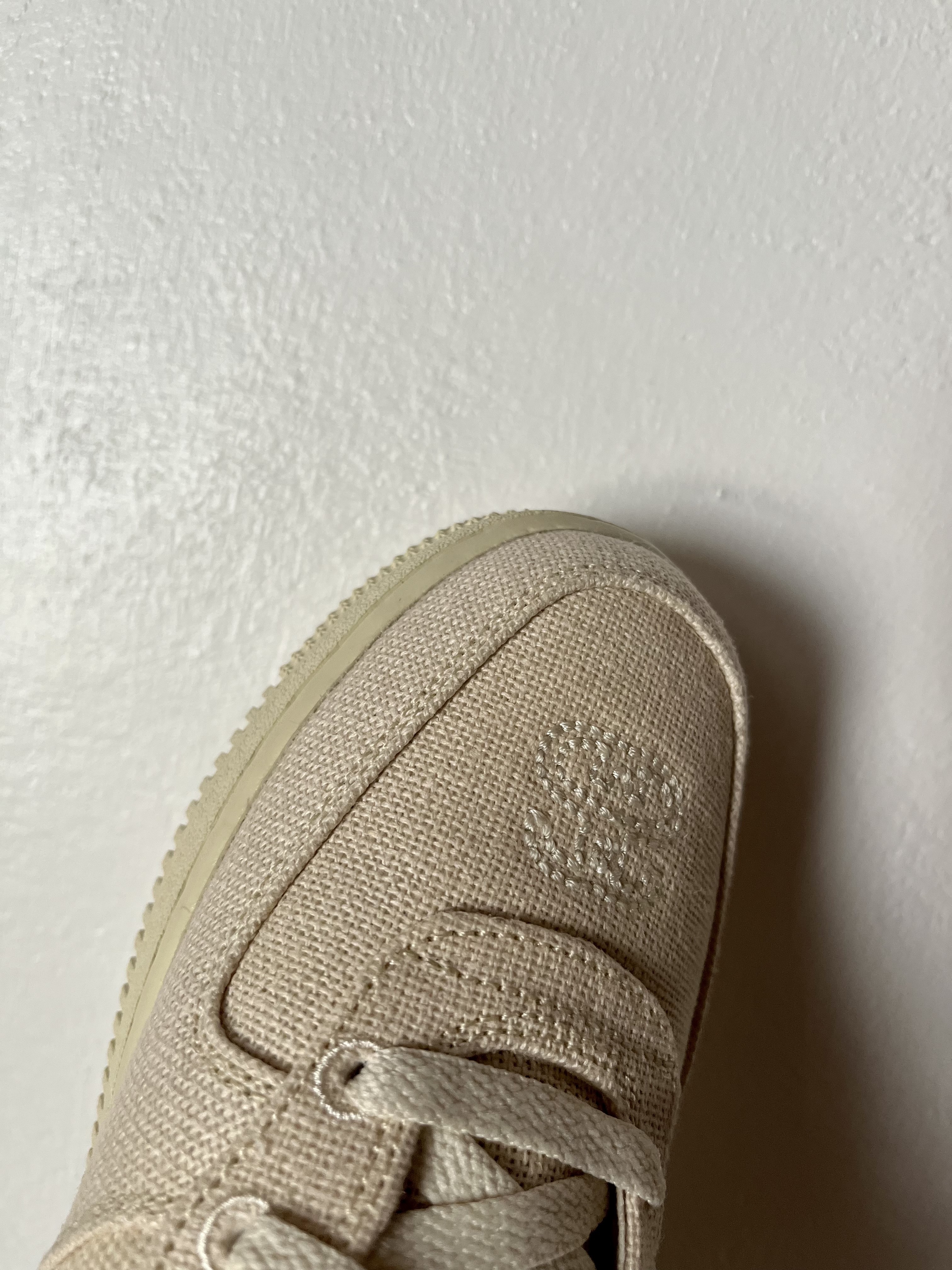 Nike x Stussy Air Force 1 '07 Mid SP Fossil 착용 스타일 - 1