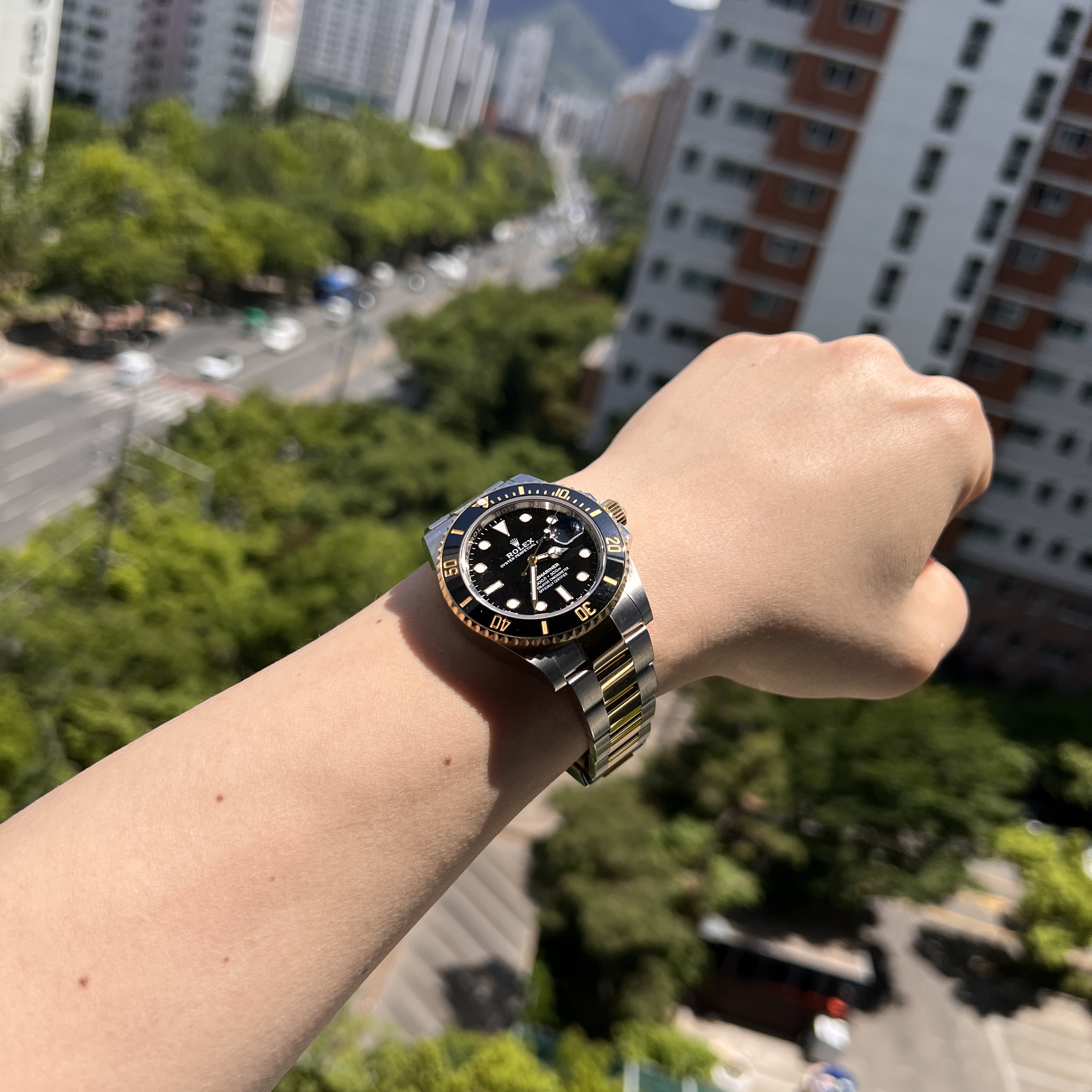 Rolex Submariner Date 41mm 126613LN Black Oyster 착용 스타일