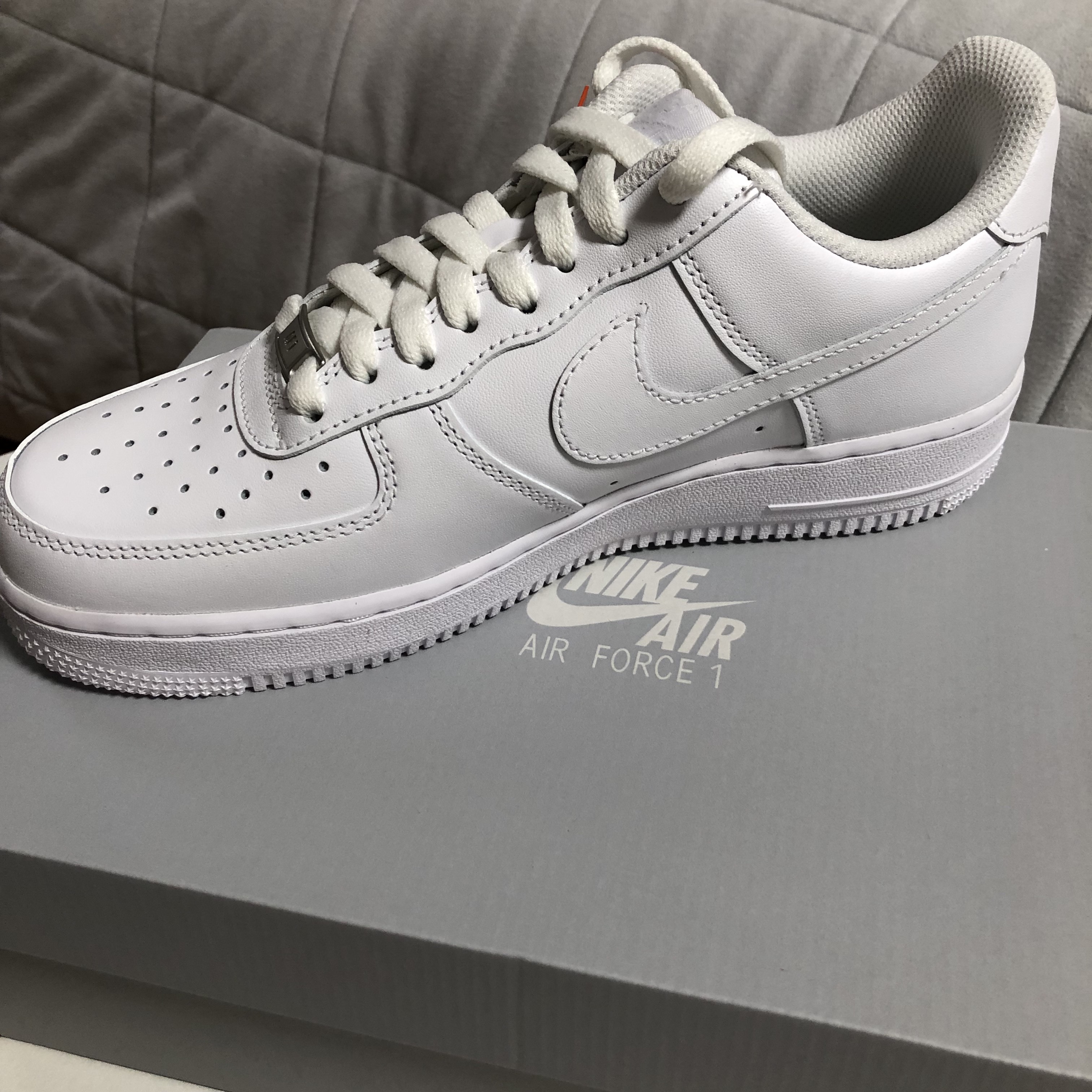 Nike Air Force 1 '07 Low White 착용 스타일 - 2