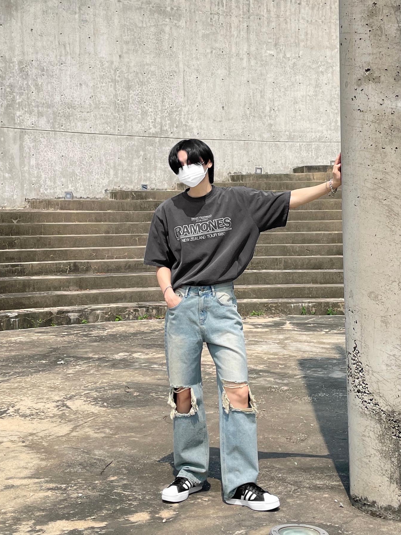 Y-3 Yohji Star Black White 착용 스타일 - 3