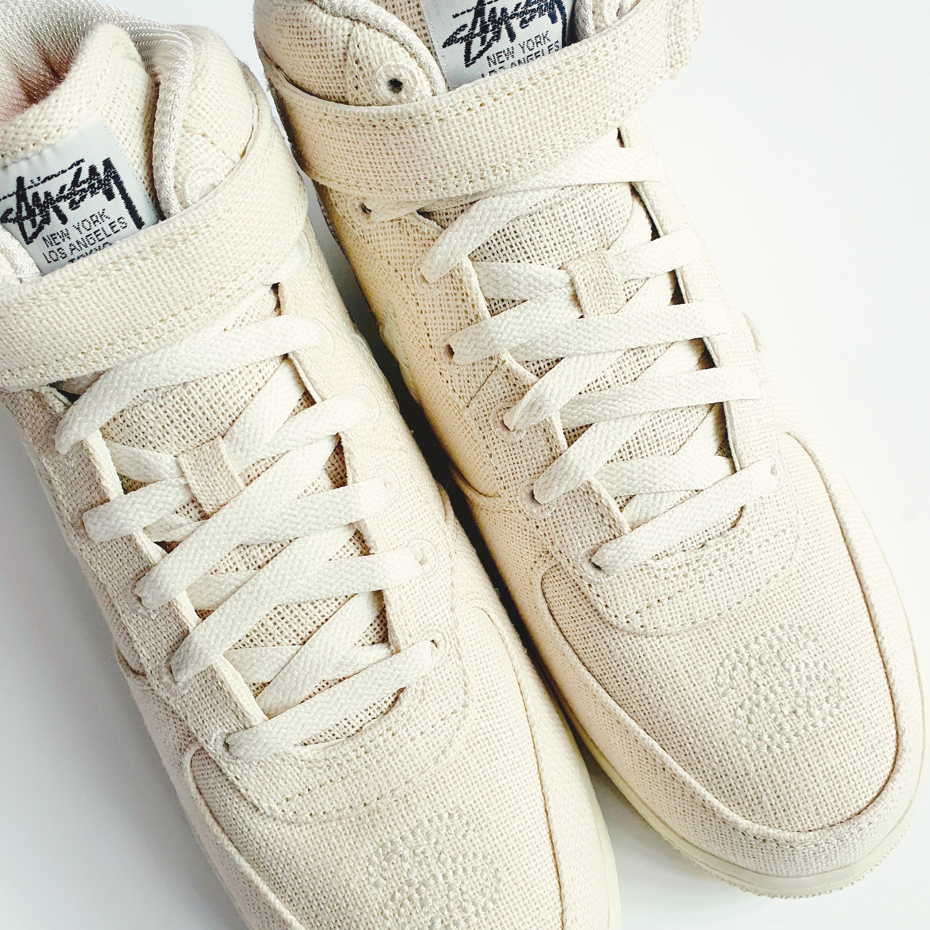 Nike x Stussy Air Force 1 '07 Mid SP Fossil 착용 스타일 - 3