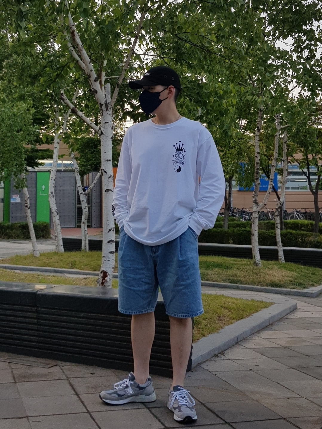 Supreme Military Camp Cap Black - 21SS, New Balance 992 Made in USA Grey - D Standard 착용 스타일 - 1