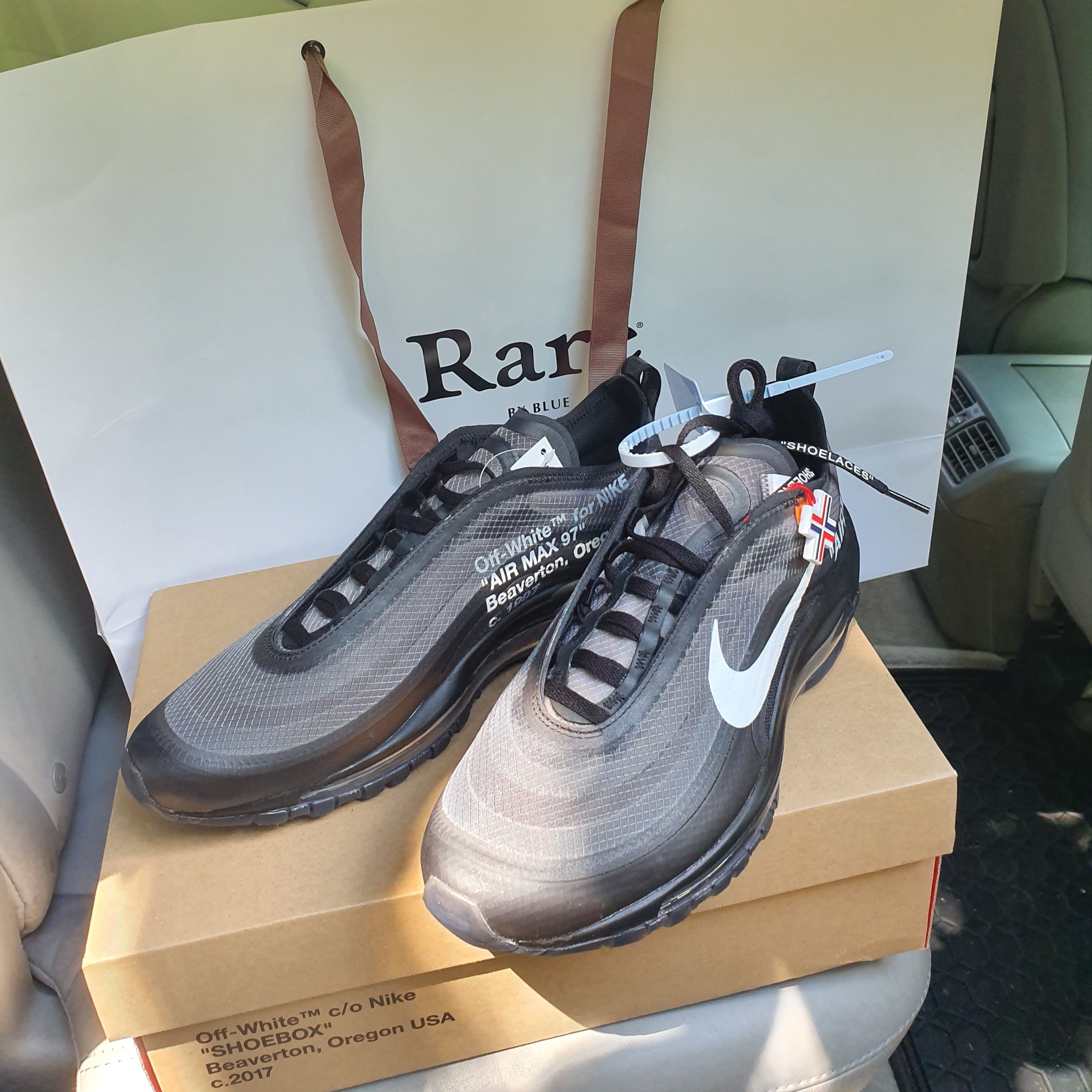 Nike x Off-White Air Max 97 Black 착용 스타일 - 4