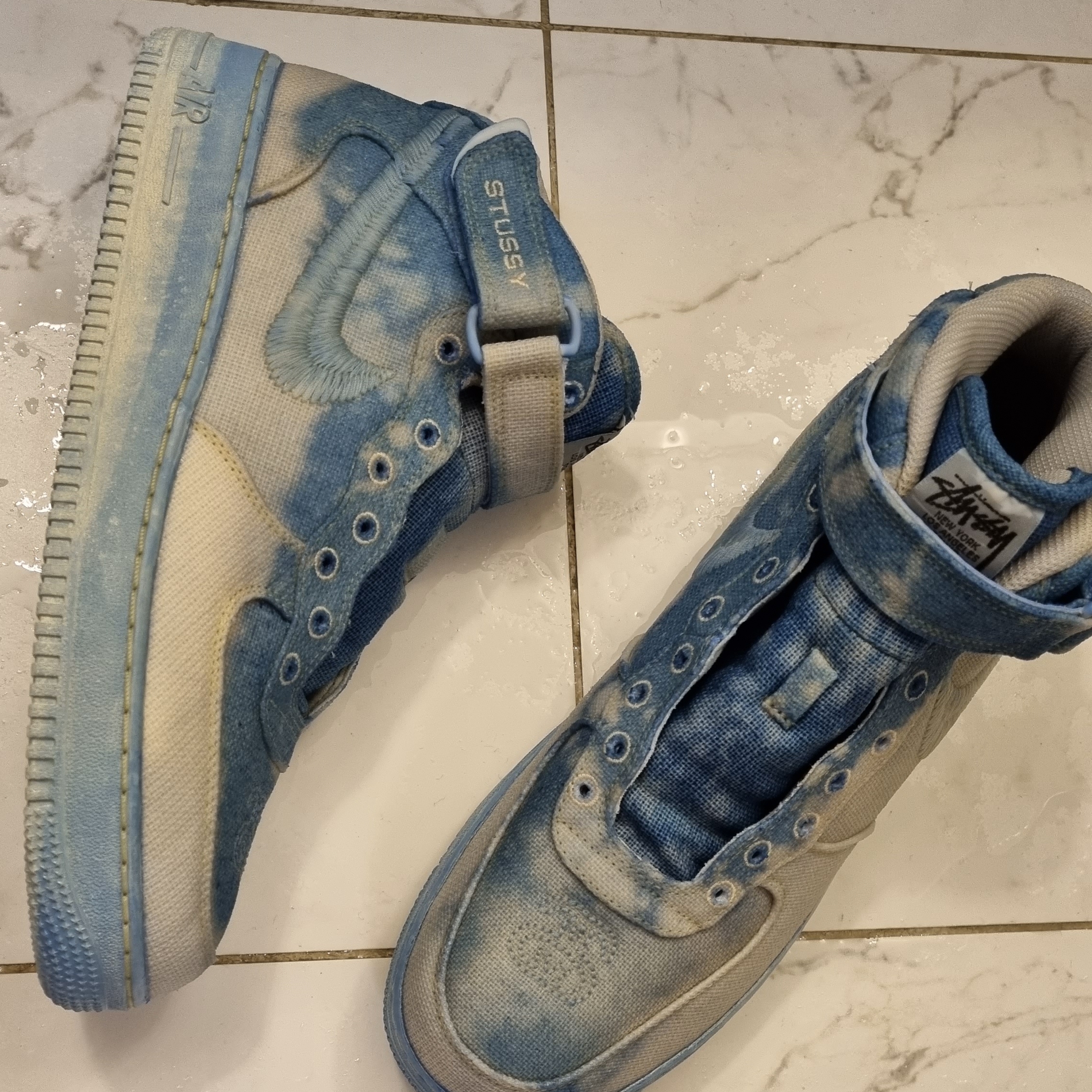 Nike x Stussy Air Force 1 '07 Mid SP Fossil 착용 스타일 - 2
