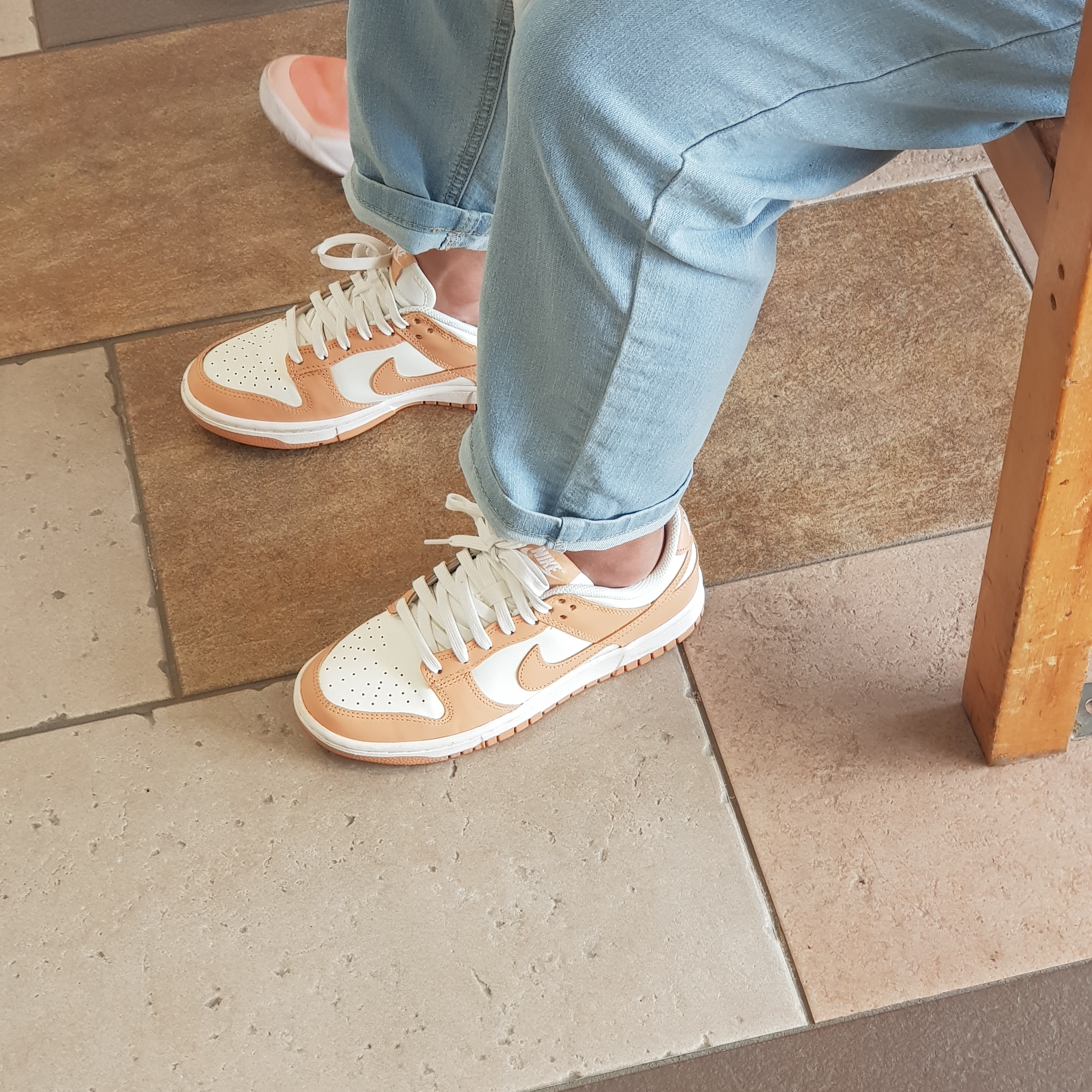 (W) Nike Dunk Low Harvest Moon 착용 스타일