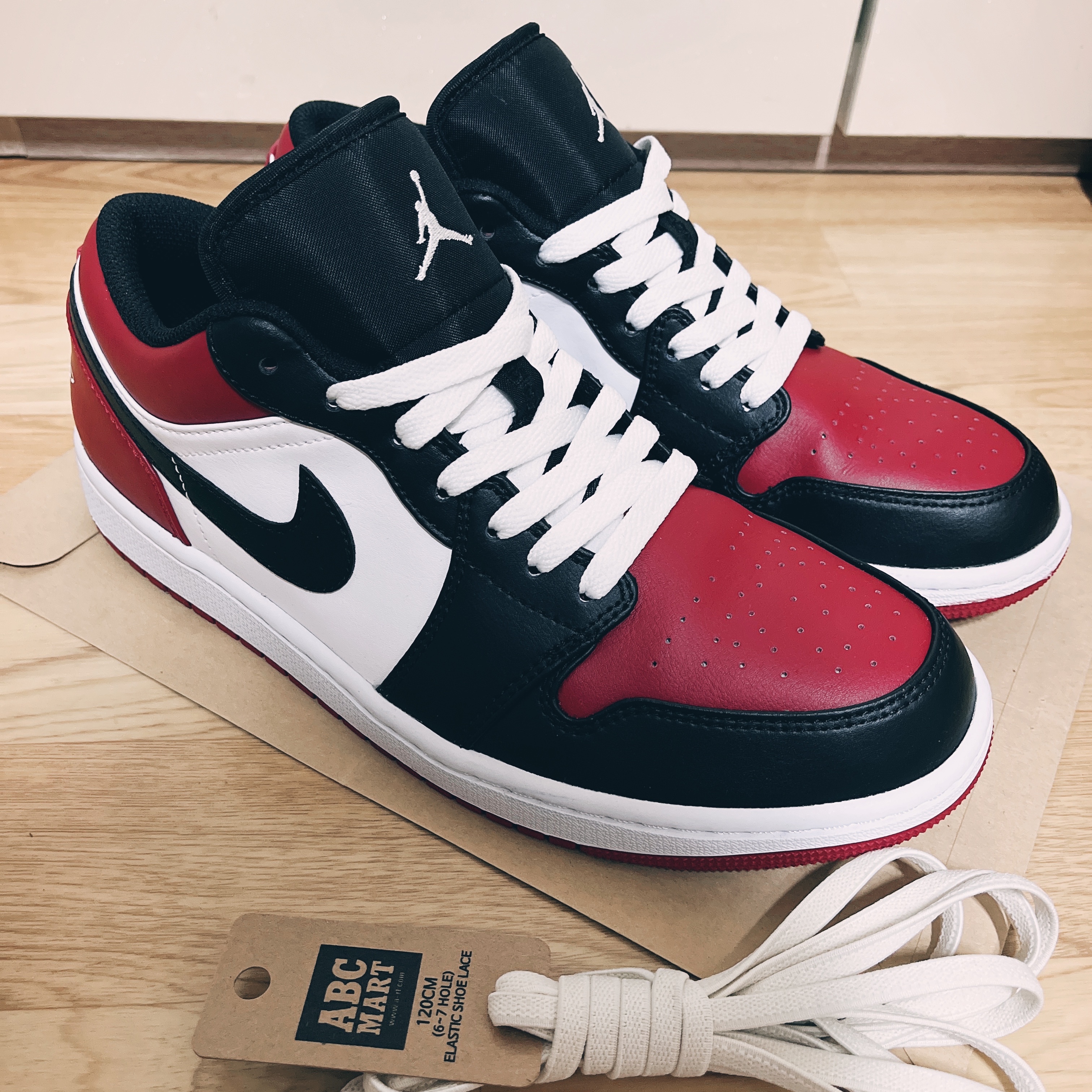 Jordan 1 Low Bred Toe 착용 스타일