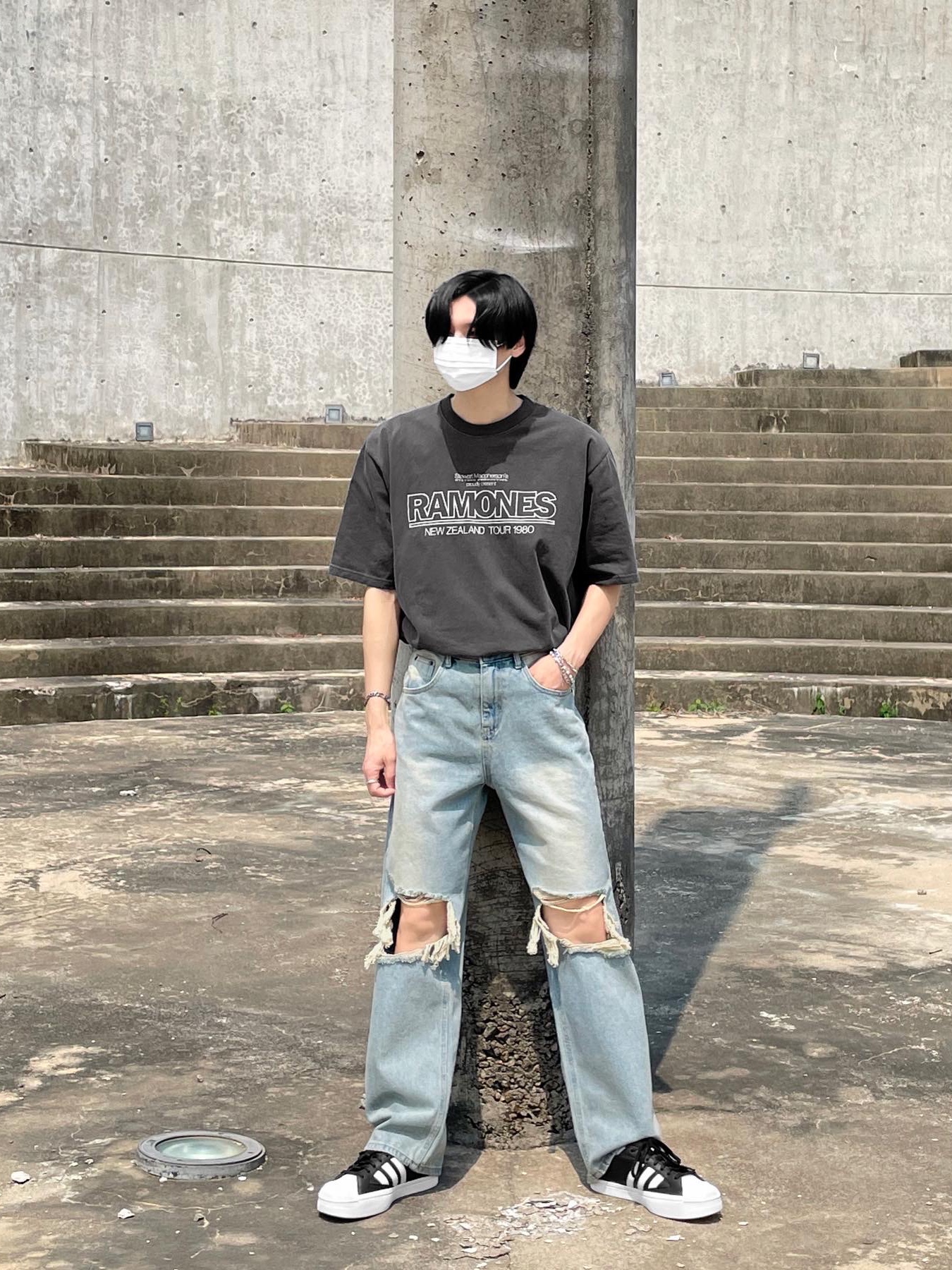 Y-3 Yohji Star Black White 착용 스타일 - 2