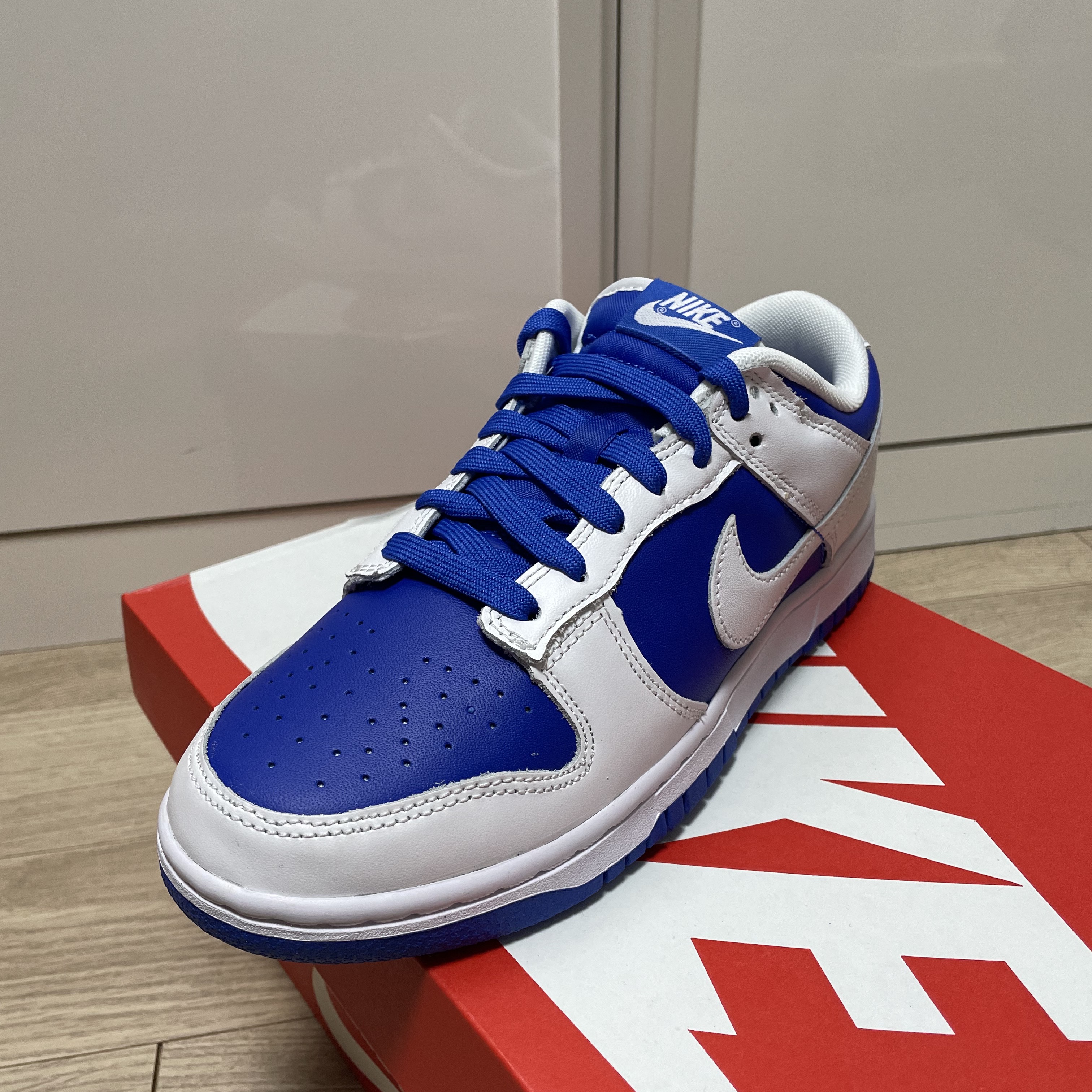 Nike Dunk Low Retro Racer Blue and White 착용 스타일 - 1