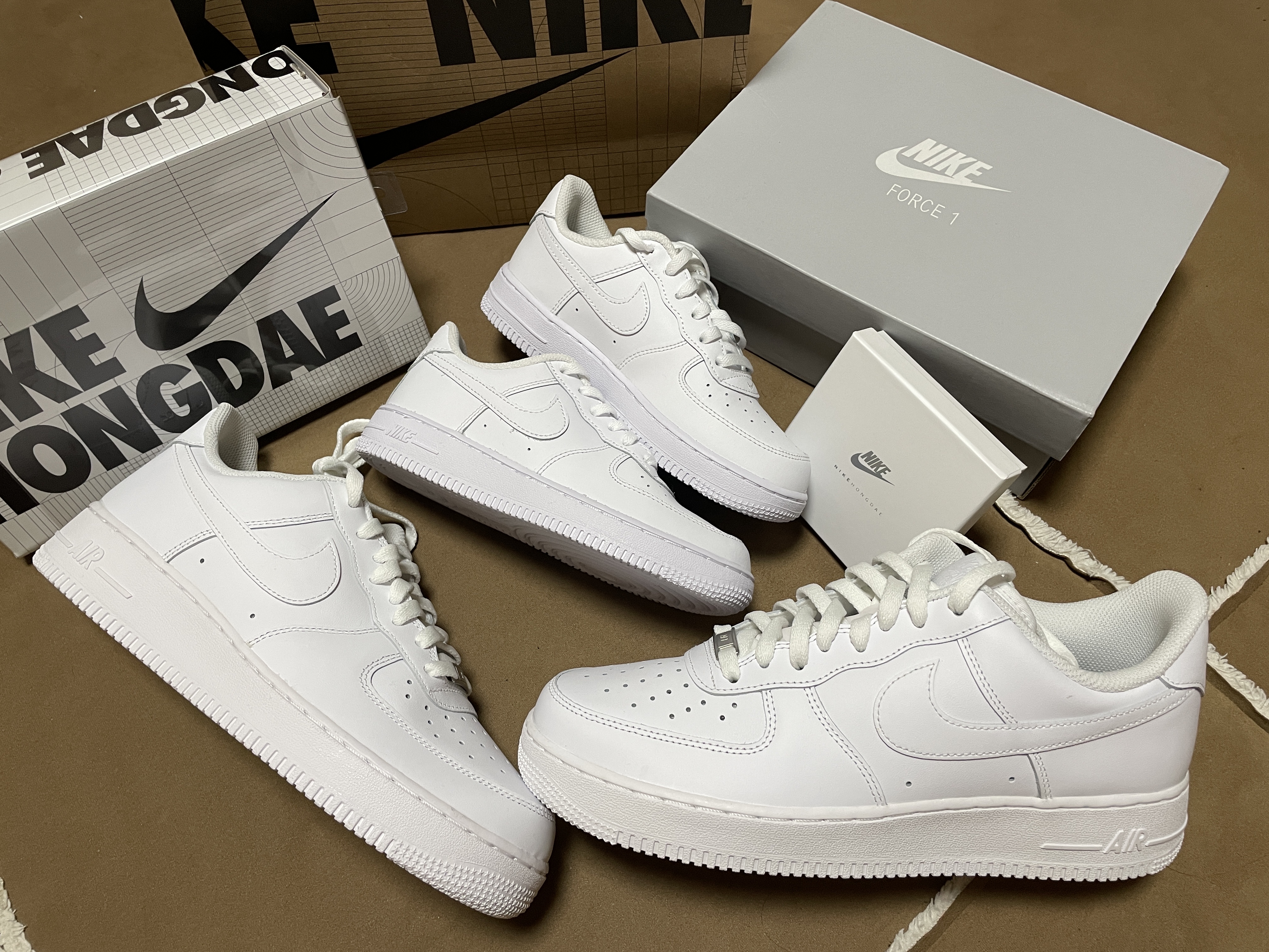 Nike Air Force 1 '07 Low White, (GS) Nike Air Force 1 LE White 착용 스타일 - 3