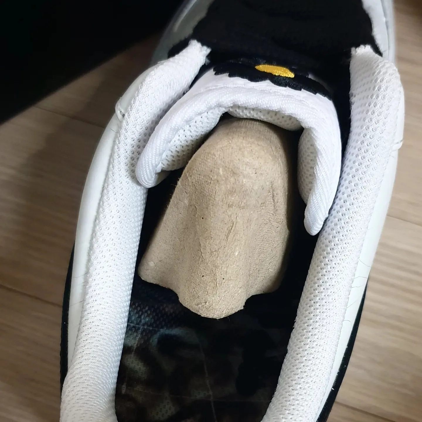 Nike x Peaceminusone Air Force 1 Low Para-Noise 2.0 착용 스타일 - 3