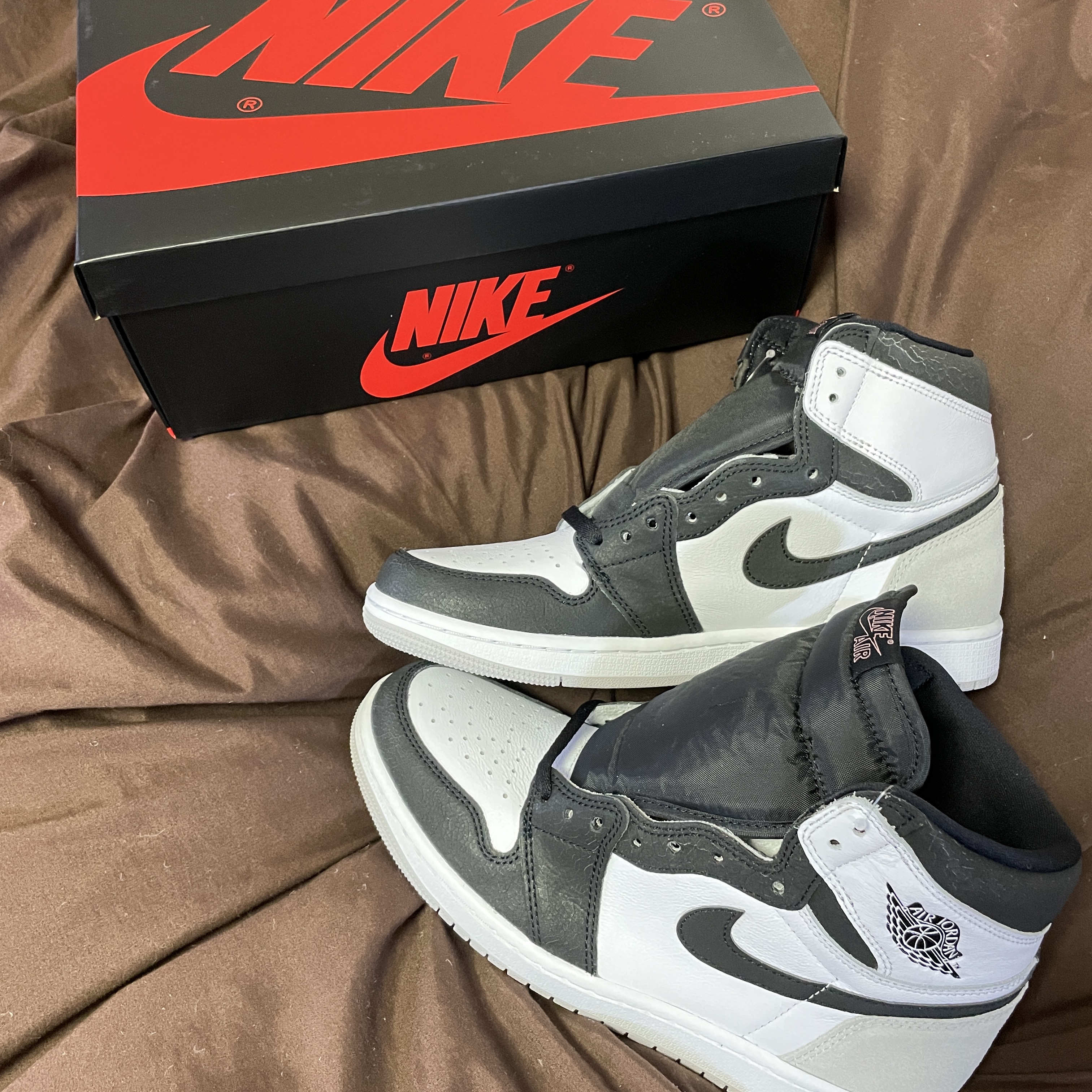 Jordan 1 Retro High OG Bleached Coral 착용 스타일 - 2
