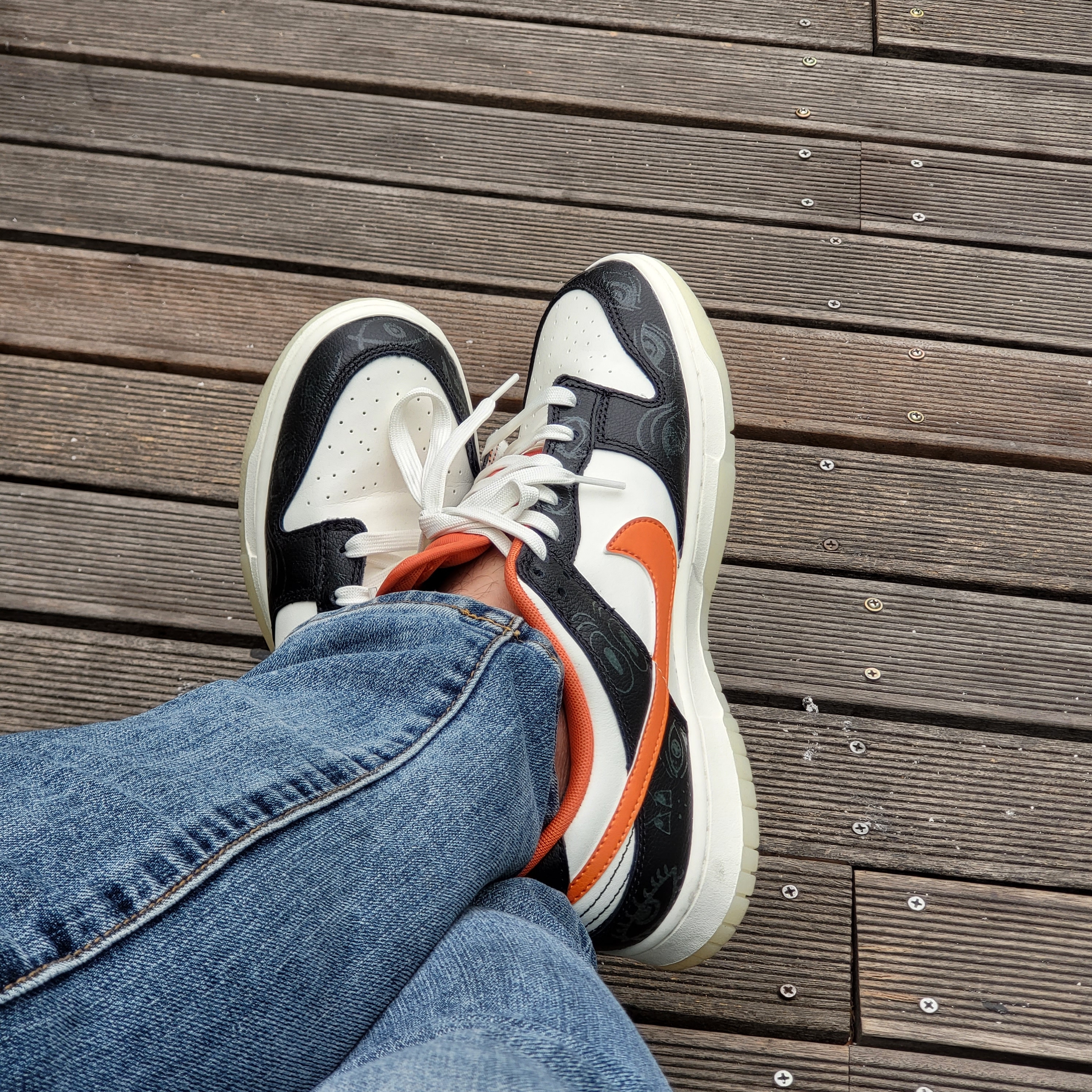 Nike Dunk Low Retro PRM Halloween 착용 스타일