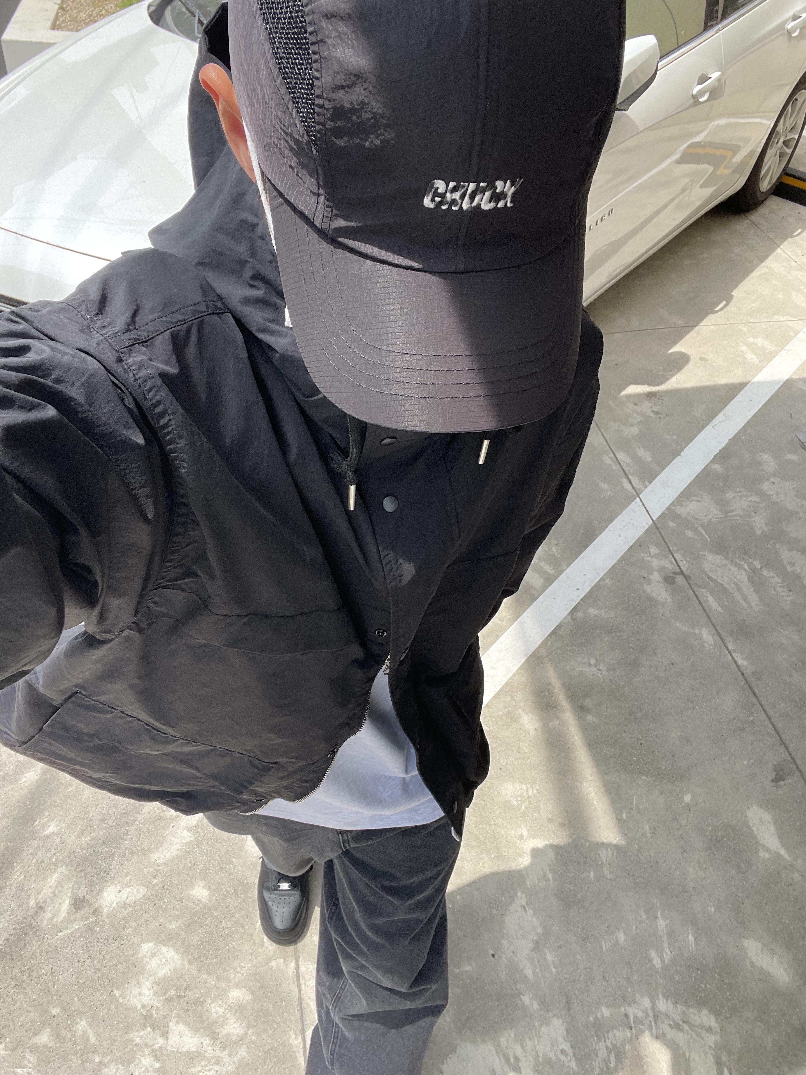 Nike Air Force 1 '07 Low Triple Black 착용 스타일 - 2