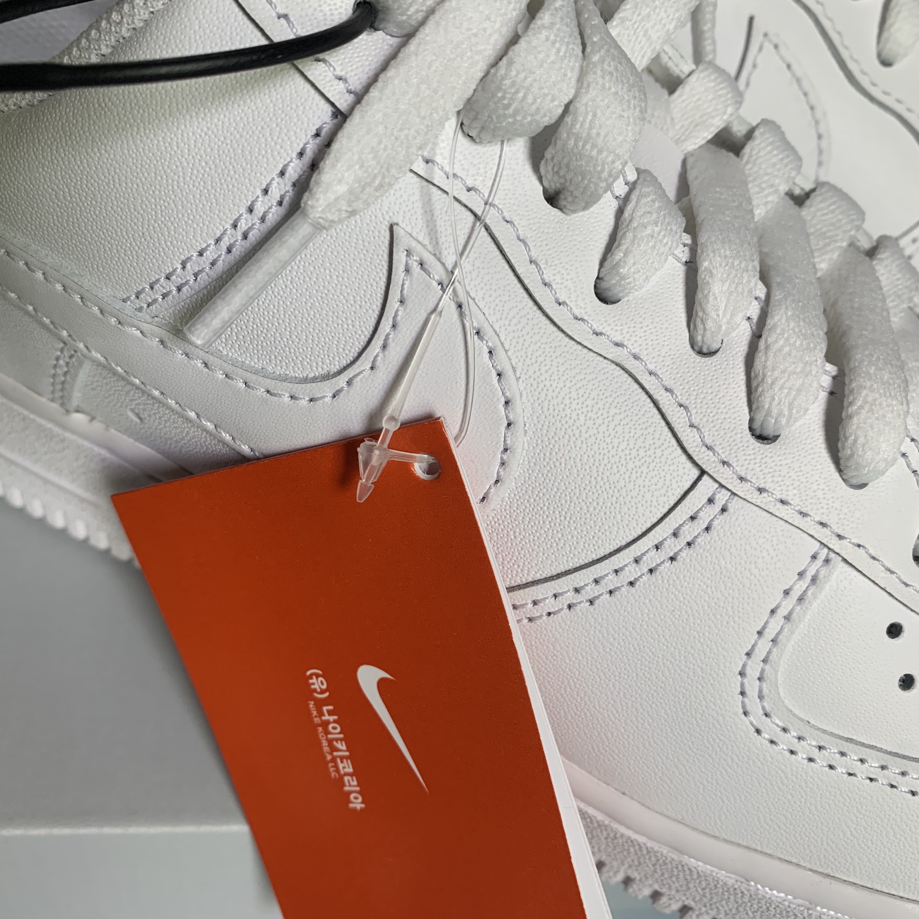 Nike Air Force 1 '07 Low White 착용 스타일 - 2