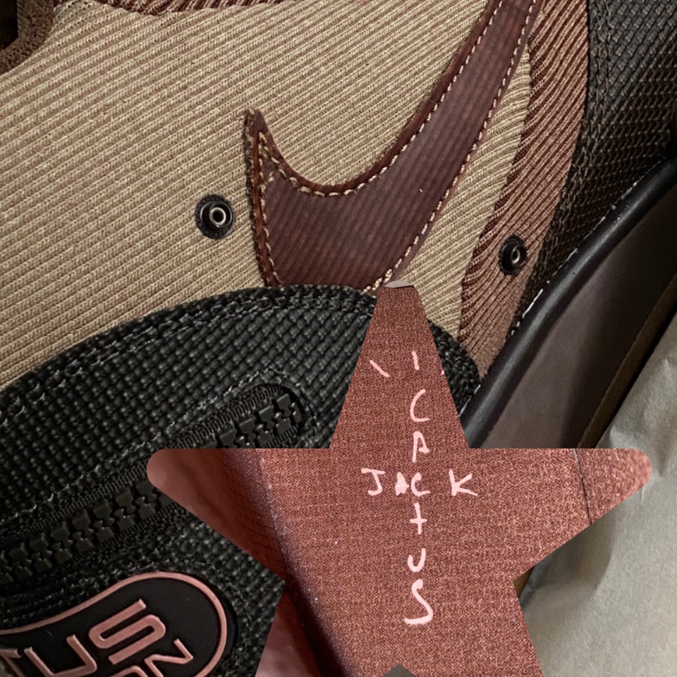Nike x Travis Scott Air Trainer 1 Archaeo Brown and Rust Pink 착용 스타일 - 2