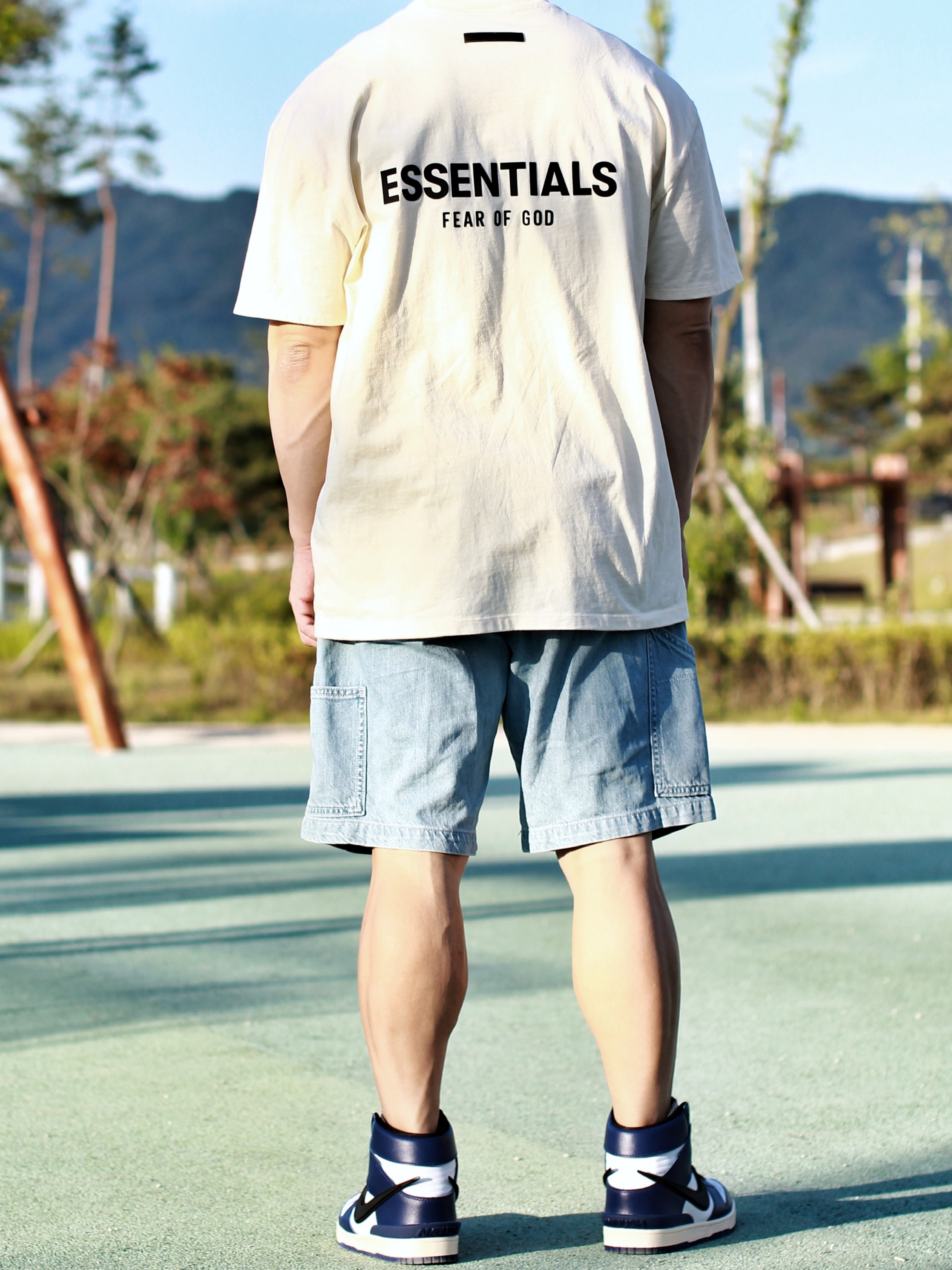Nike x Ambush Dunk High Deep Royal Blue, Essentials T-Shirt Cream - 21SS 착용 스타일 - 2