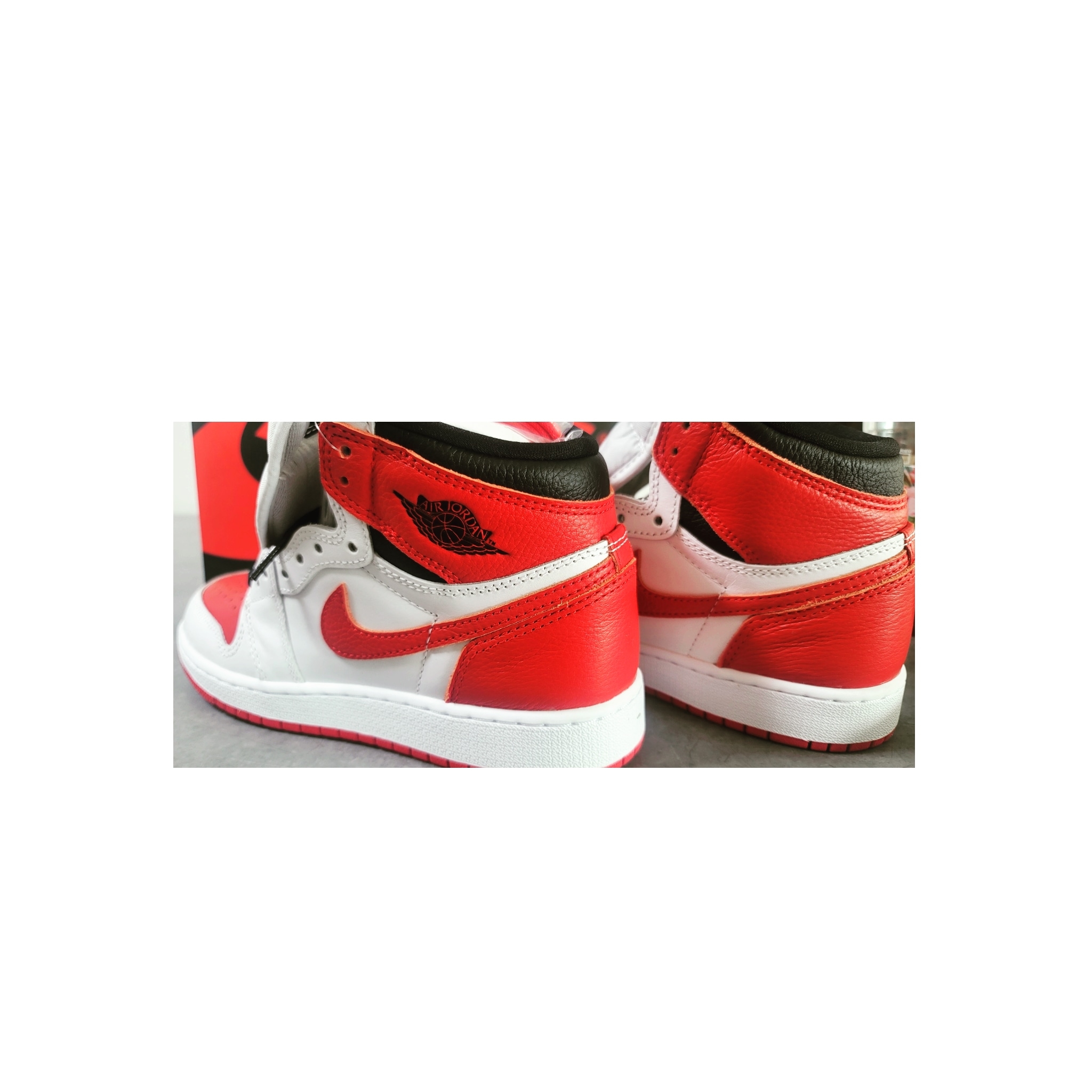 Jordan 1 Retro High OG Heritage 착용 스타일