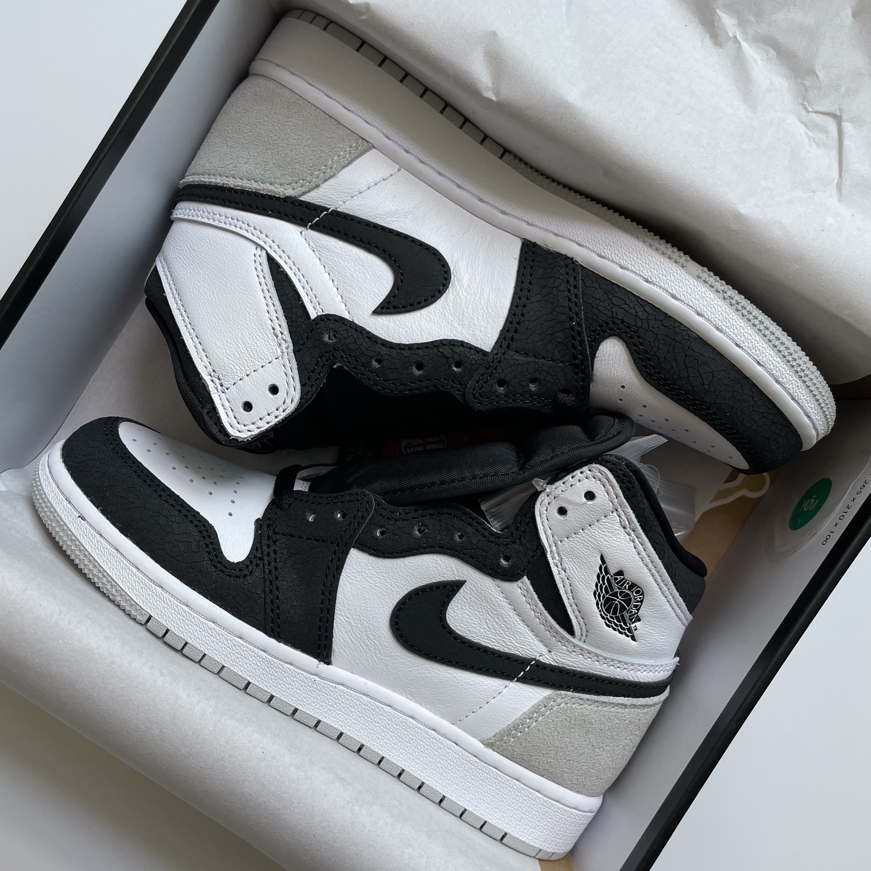 Jordan 1 Retro High OG Bleached Coral, (GS) Jordan 1 Retro High OG Bleached Coral 착용 스타일