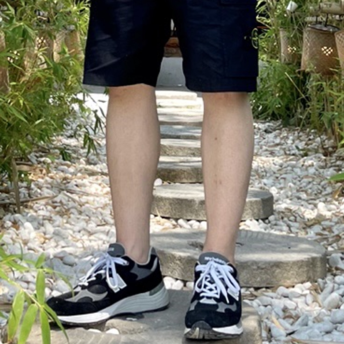 New Balance 992 Made in USA Black Grey 착용 스타일 - 1