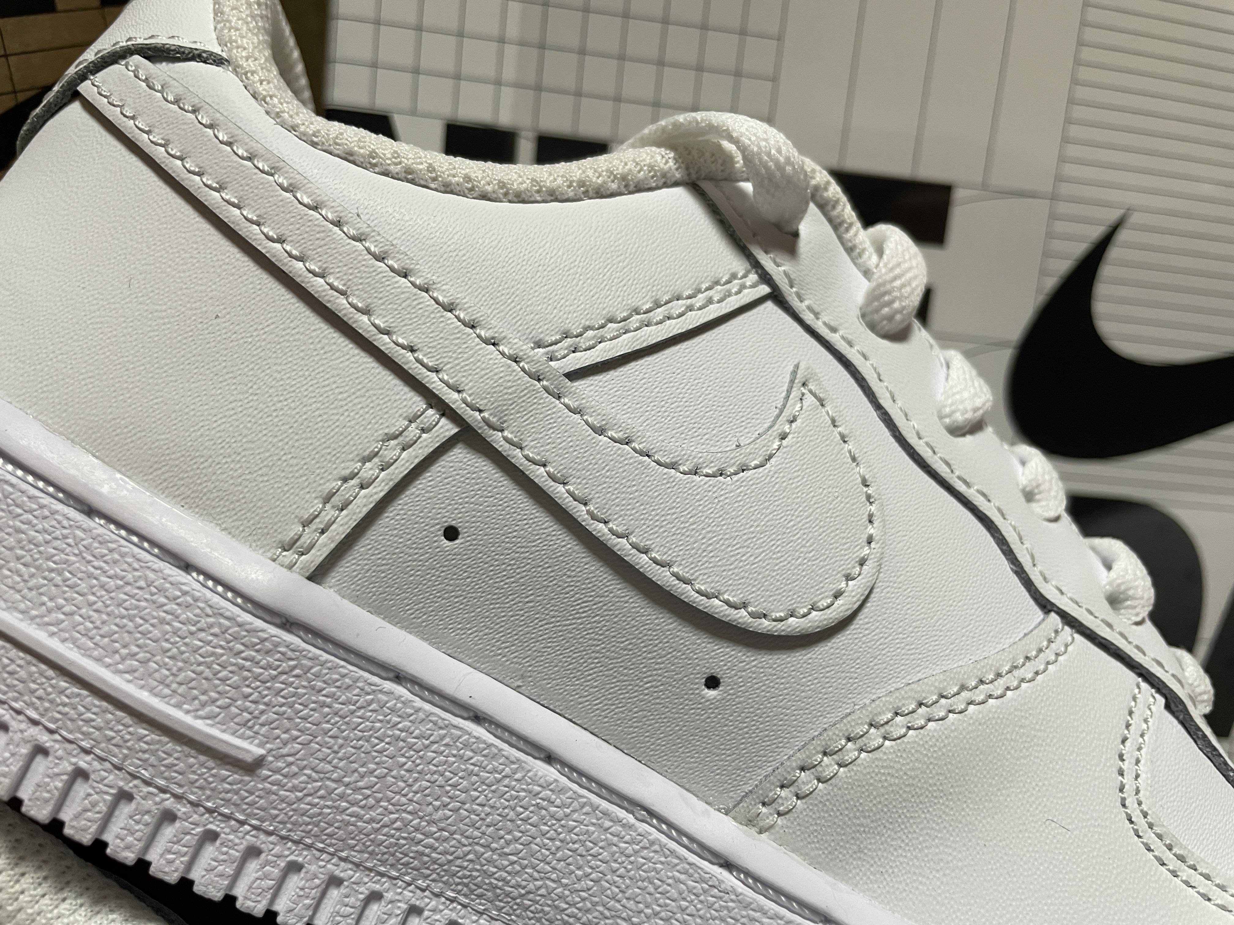Nike Air Force 1 '07 Low White, (GS) Nike Air Force 1 LE White 착용 스타일 - 4