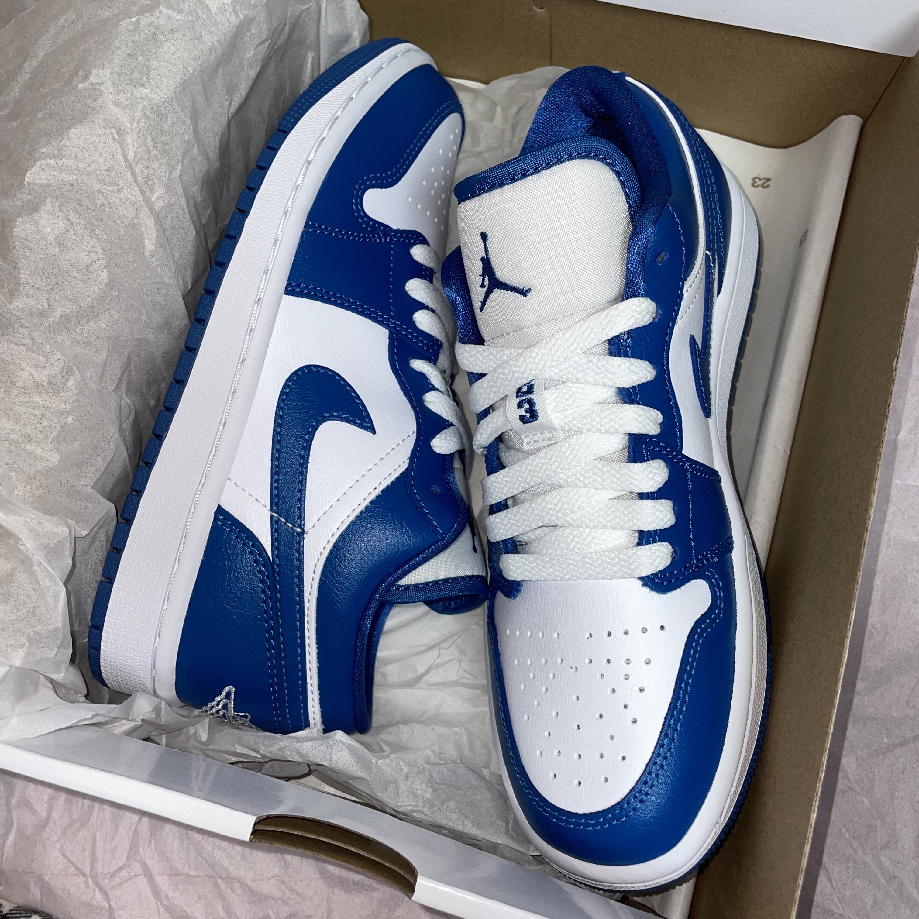 (W) Jordan 1 Low White Dark Marina Blue 착용 스타일
