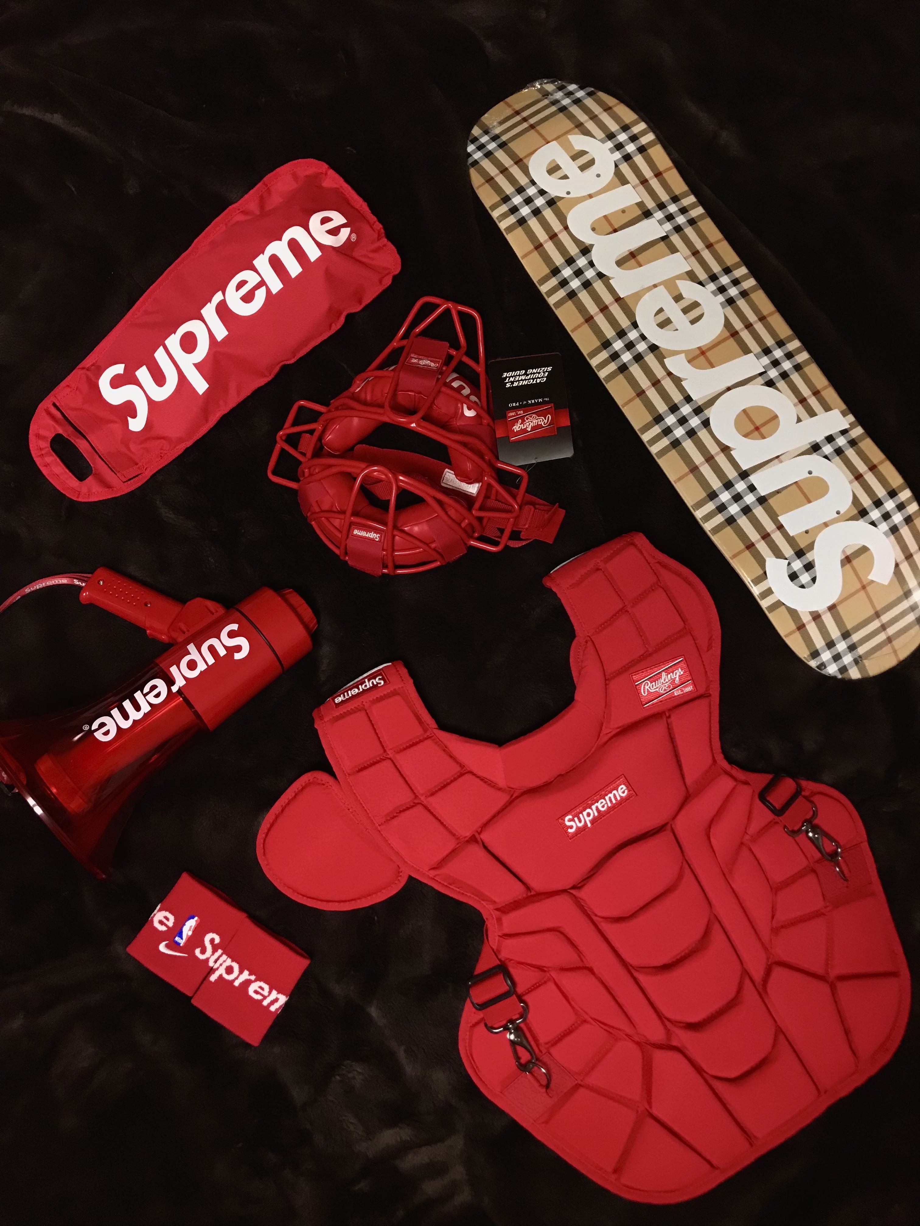 Supreme x Nike NBA Wristband Red (Pack of 2), Supreme Rawlings Catcher's Chest Protector Red - 20SS ์ฐฉ์ฉ ์คํ์ผ