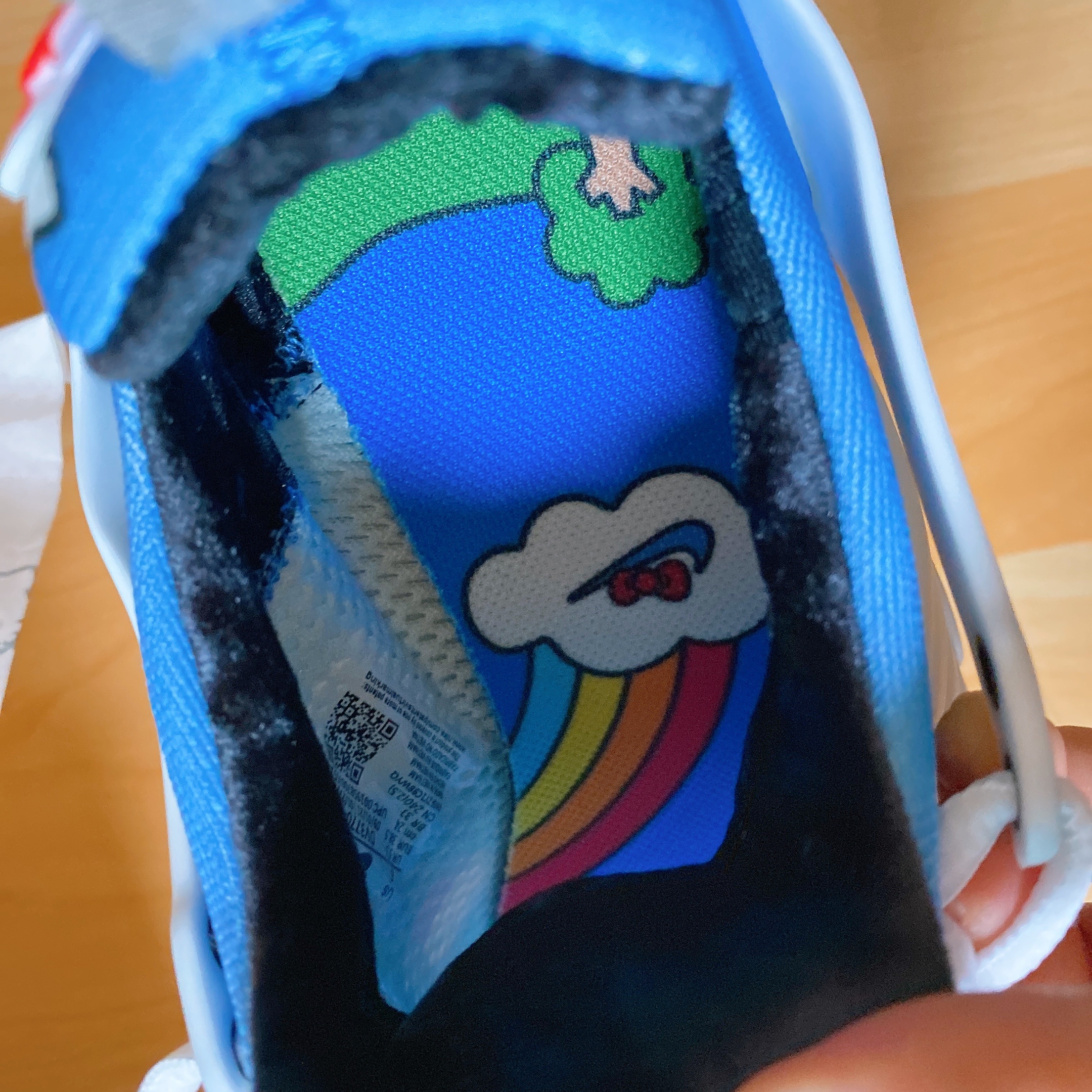 Nike x Hello Kitty Air Presto University Blue 착용 스타일 - 4
