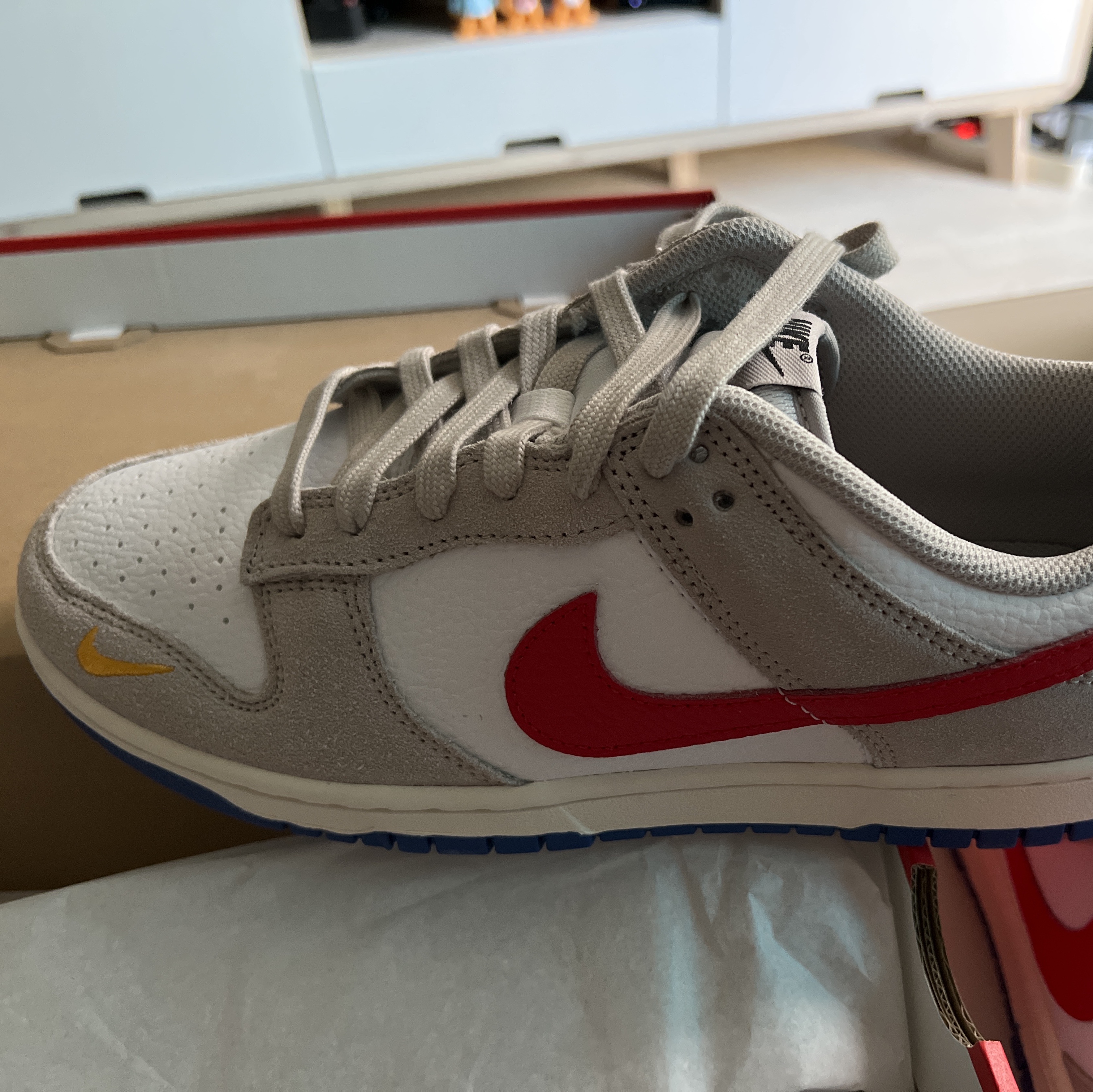 Nike Dunk Low Light Iron Ore 착용 스타일 - 1