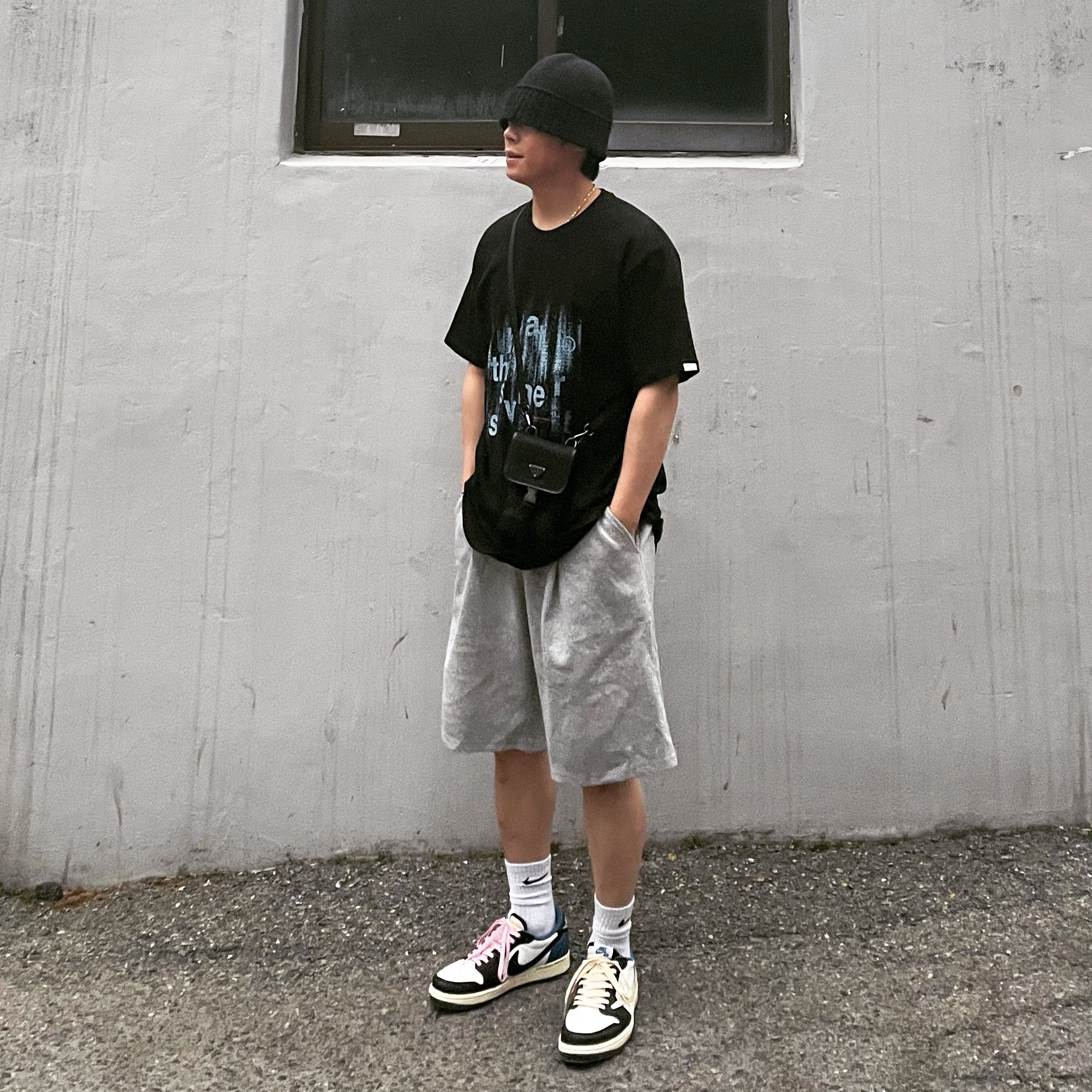 Jordan 1 x Travis Scott x Fragment Retro Low OG SP Military Blue 착용 스타일