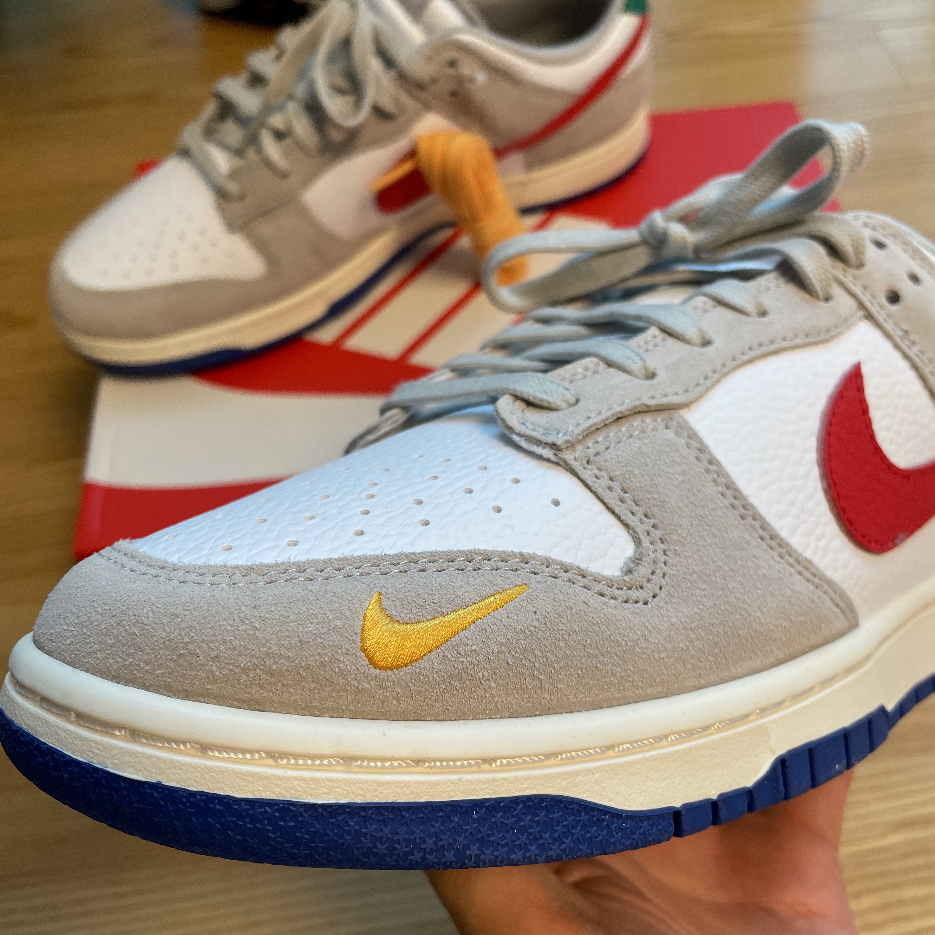 Nike Dunk Low Light Iron Ore 착용 스타일 - 2