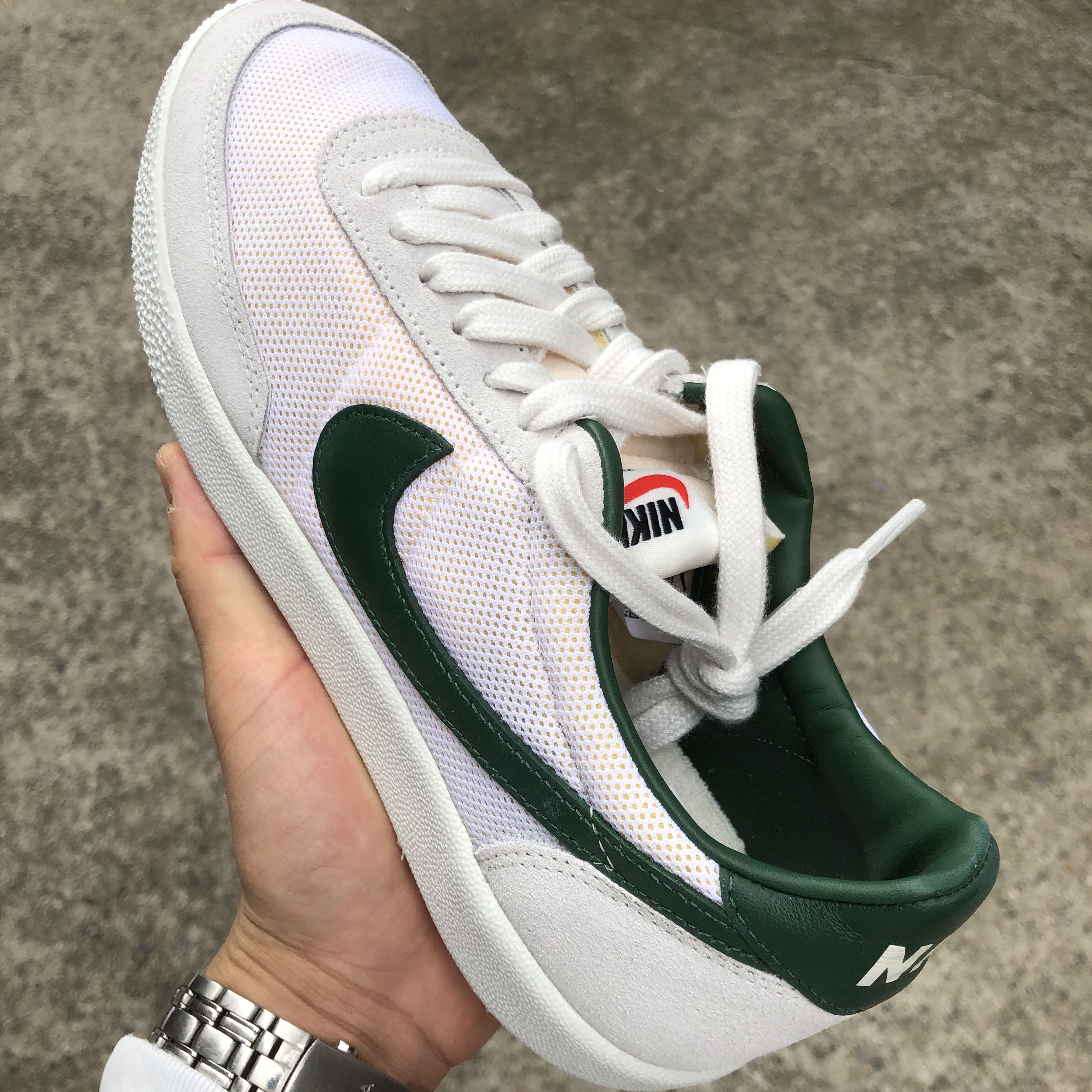 Nike Killshot OG Sail Gorge Green 착용 스타일