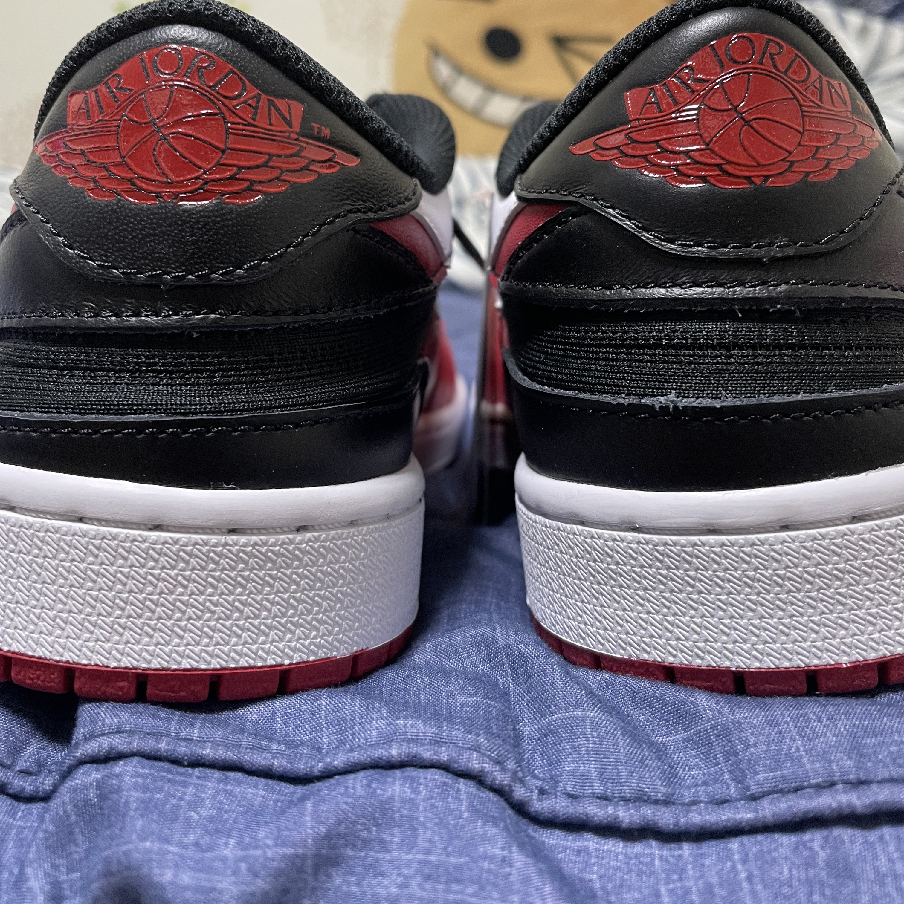 Jordan 1 Low Flyease Gym Red and Black 착용 스타일 - 4