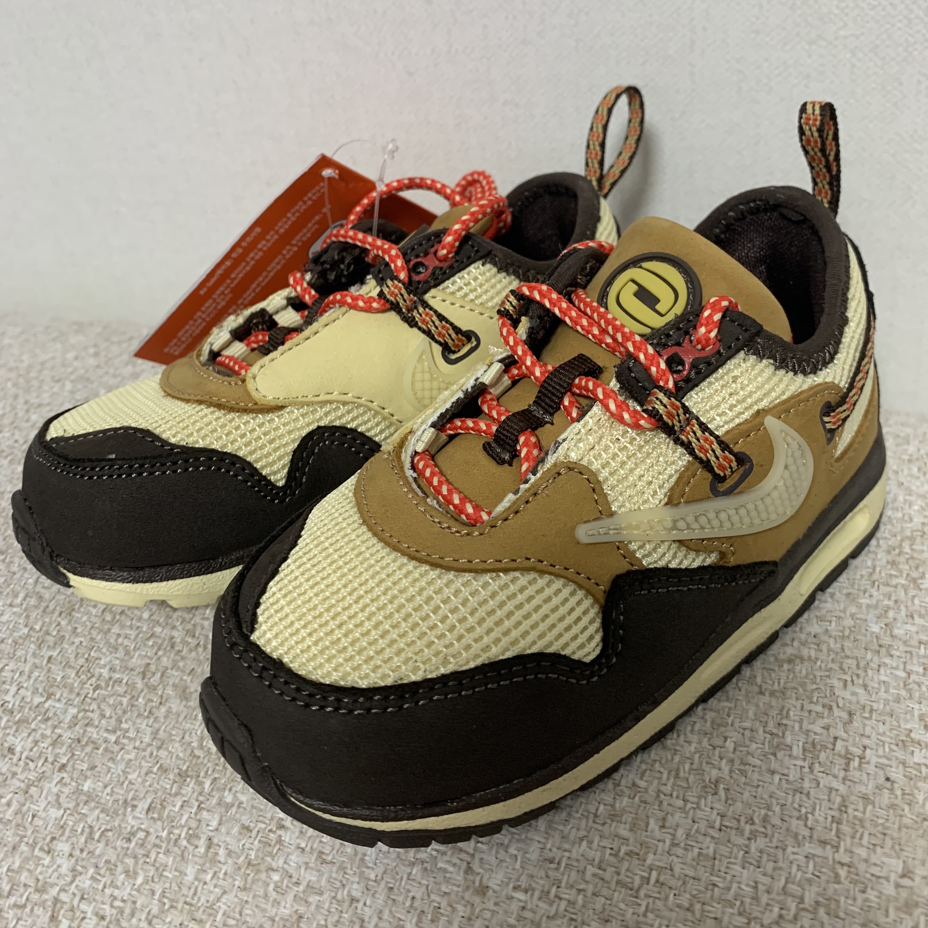 (TD) Nike x Travis Scott Air Max 1 Cact.us Brown 착용 스타일