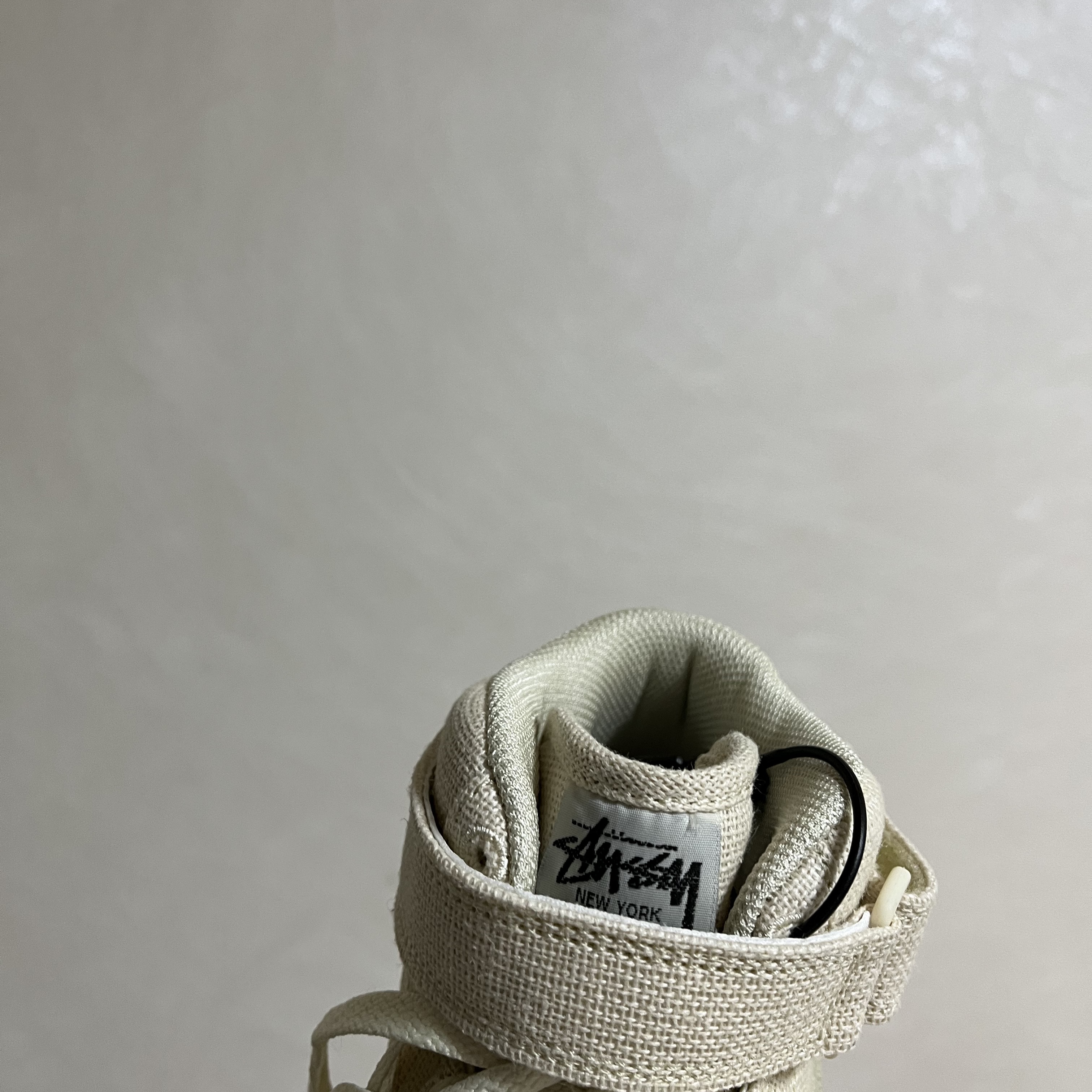 Nike x Stussy Air Force 1 '07 Mid SP Fossil 착용 스타일 - 4