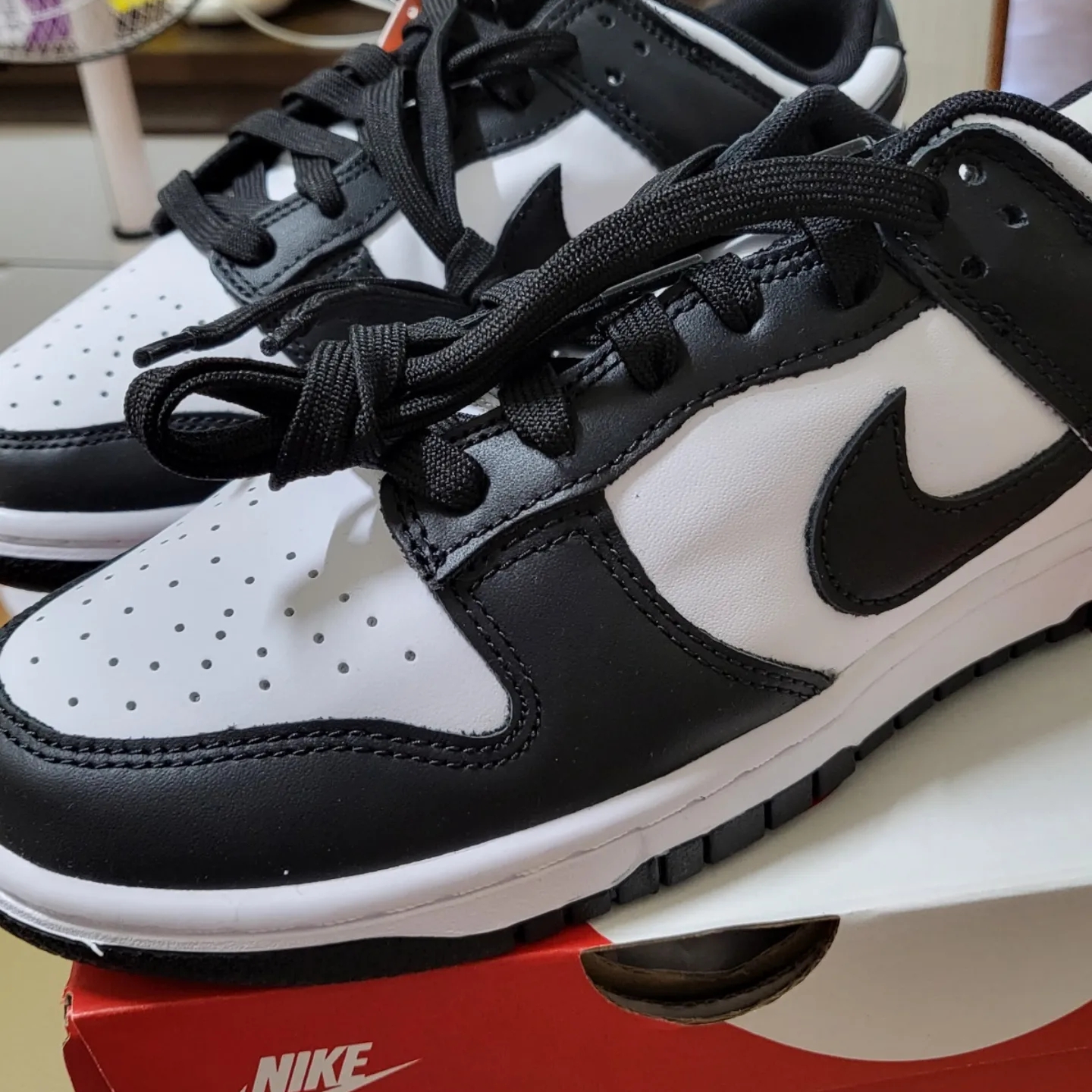 Nike Dunk Low Retro Black 착용 스타일 - 1