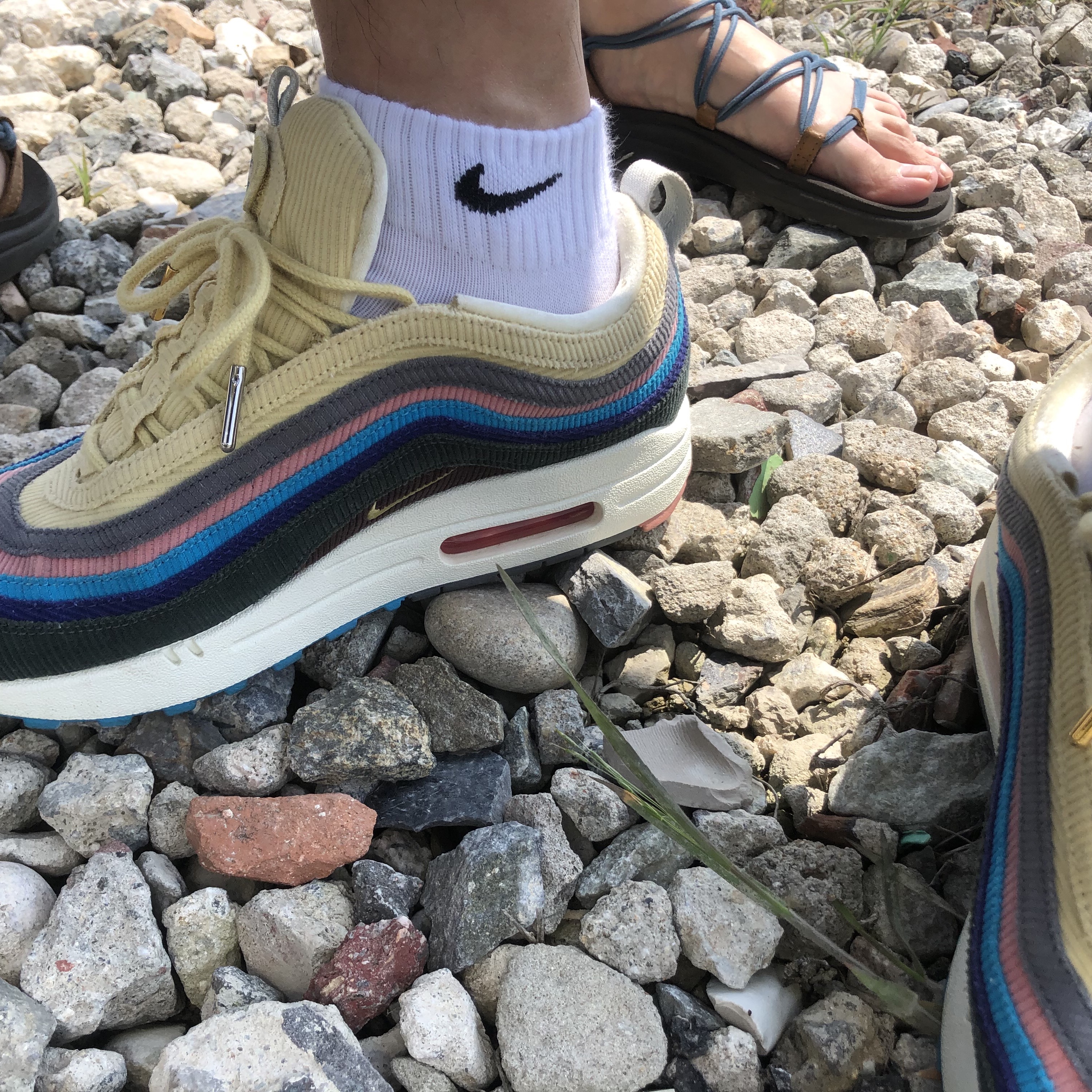 Nike x Sean Wotherspoon Air Max 1/97 착용 스타일