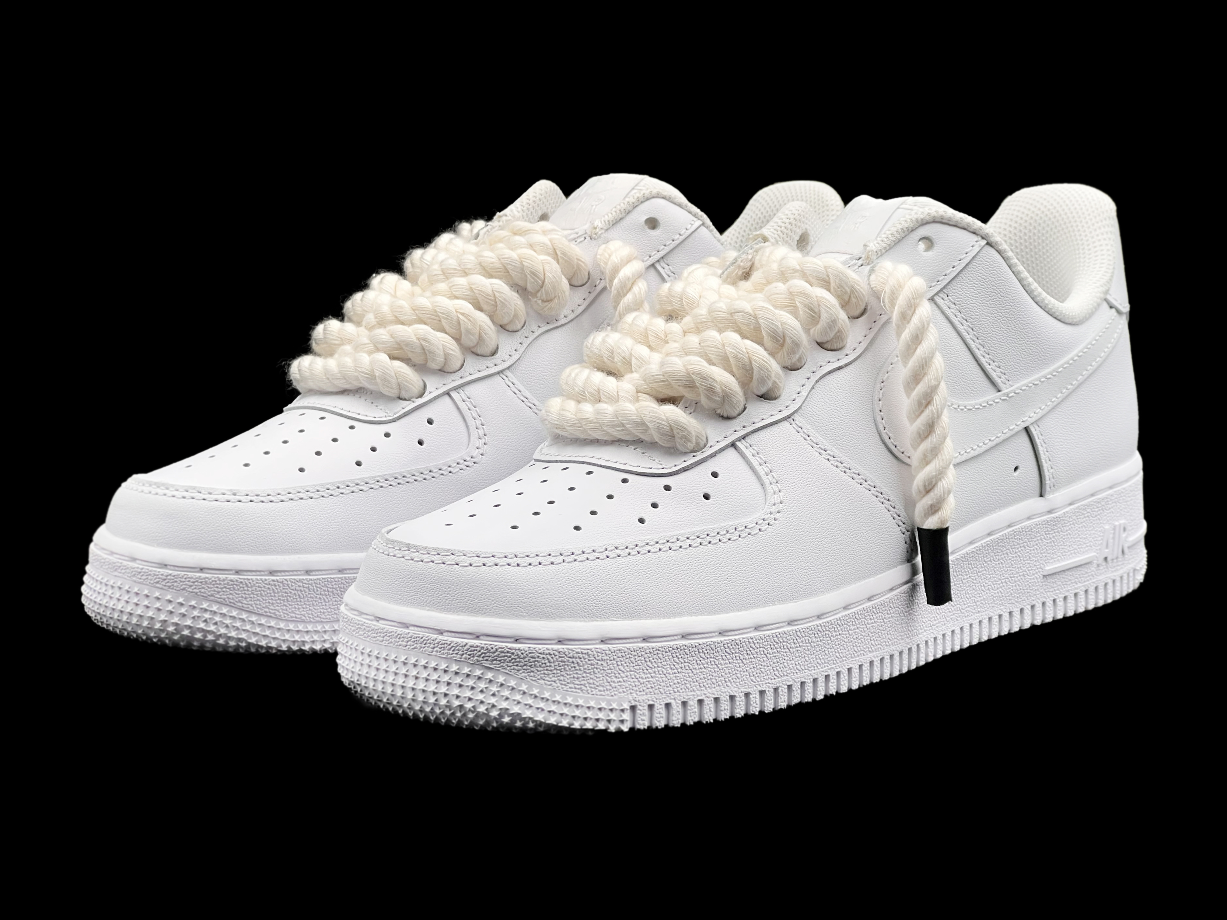 Nike Air Force 1 '07 Low White, (W) Nike Air Force 1 '07 Low White 착용 스타일 - 5