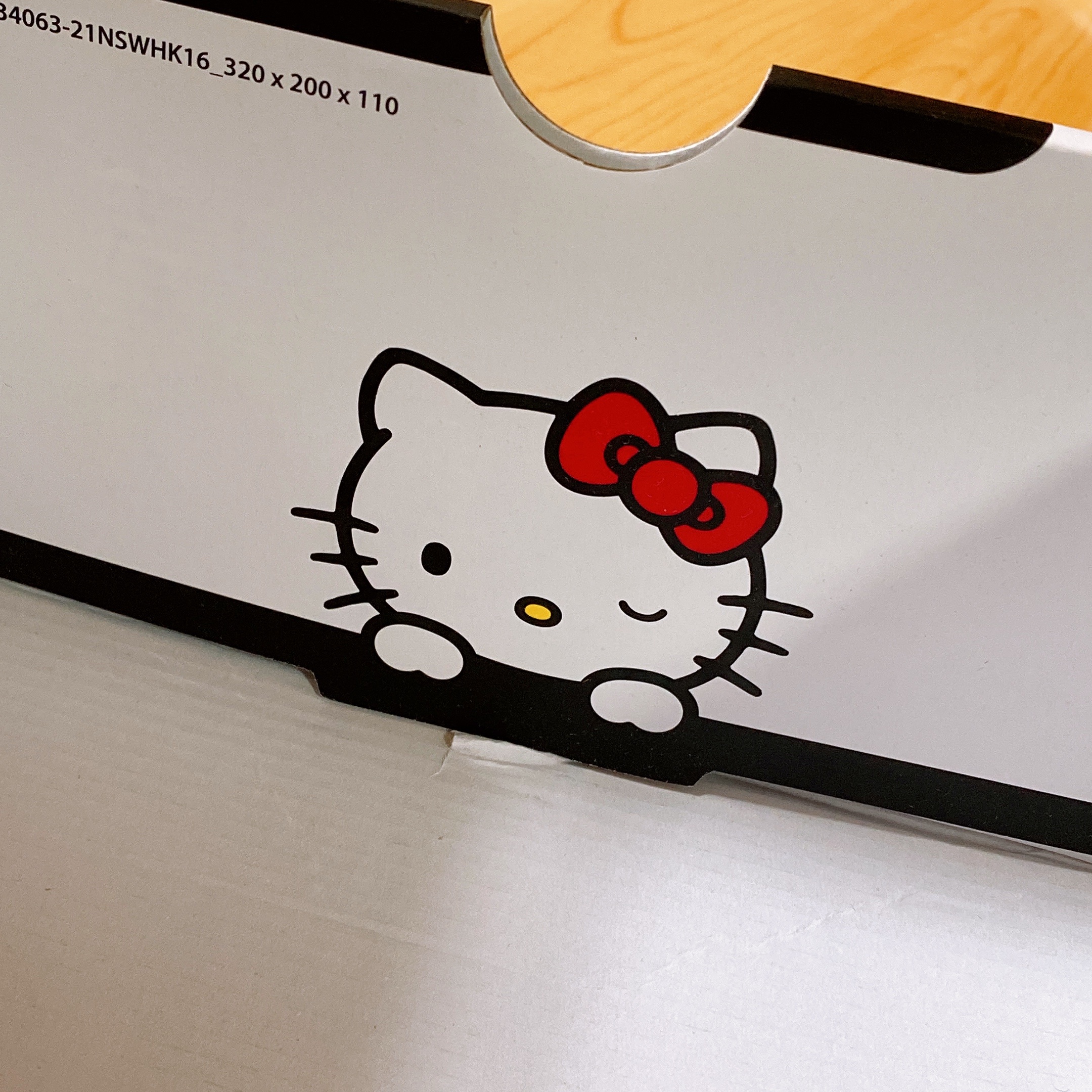 Nike x Hello Kitty Air Presto University Blue 착용 스타일 - 5