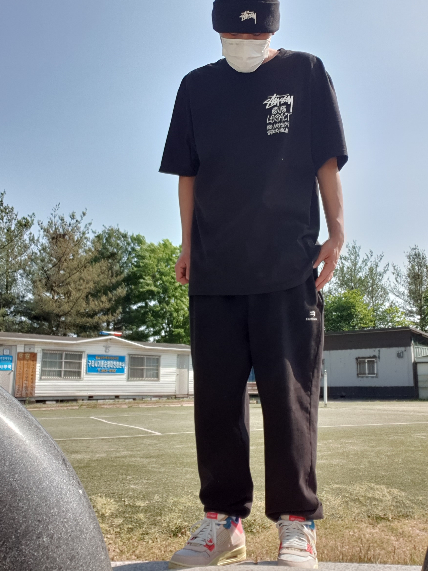 Jordan 4 x Union Retro Guava Ice, Stussy x Our Legacy Surfman T-Shirt Black - 21SS 착용 스타일 - 2