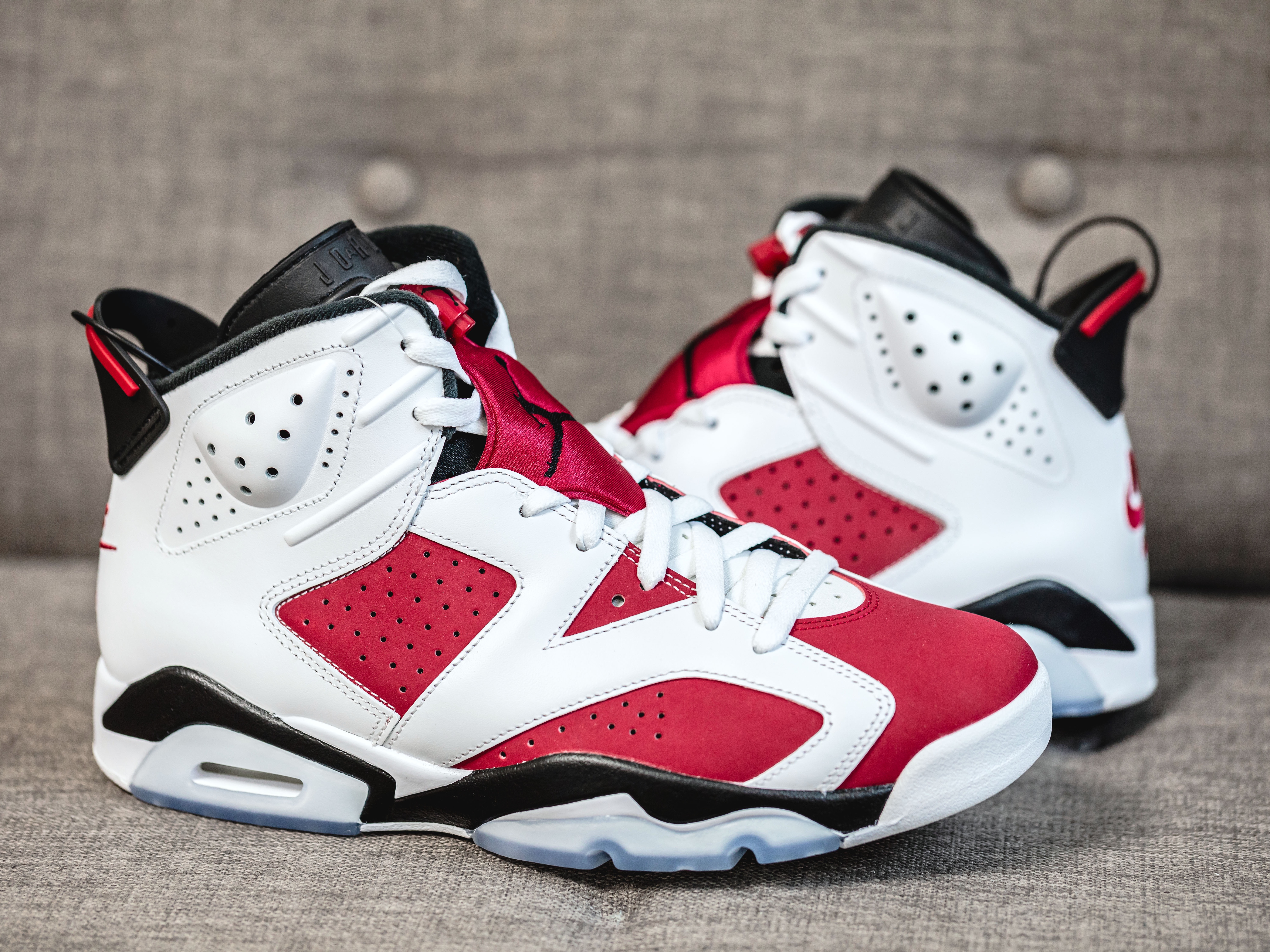 Jordan 6 Retro Carmine 2021 착용 스타일 - 2