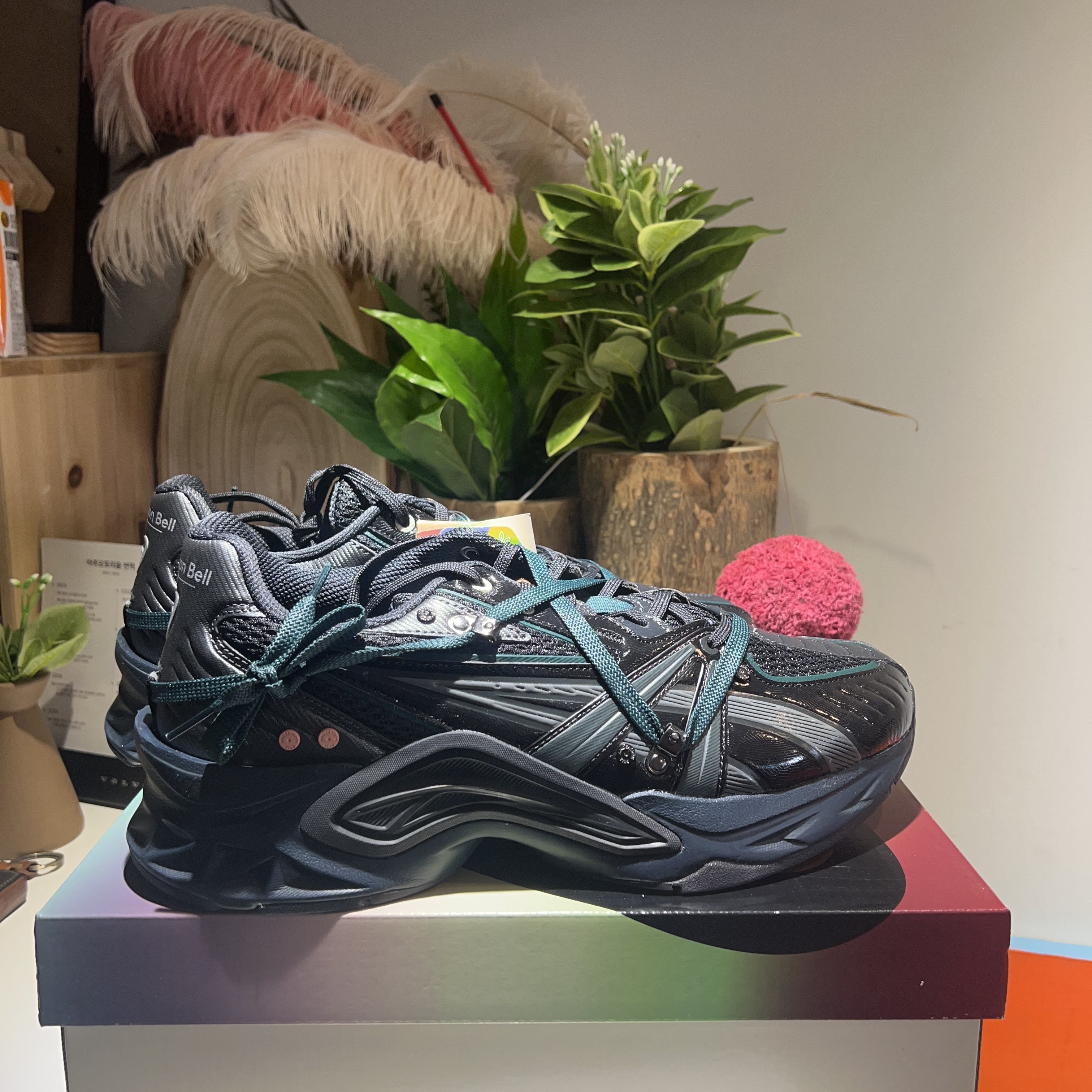 Asics x Andersson Bell HN2-S Protoblast Black 착용 스타일 - 1