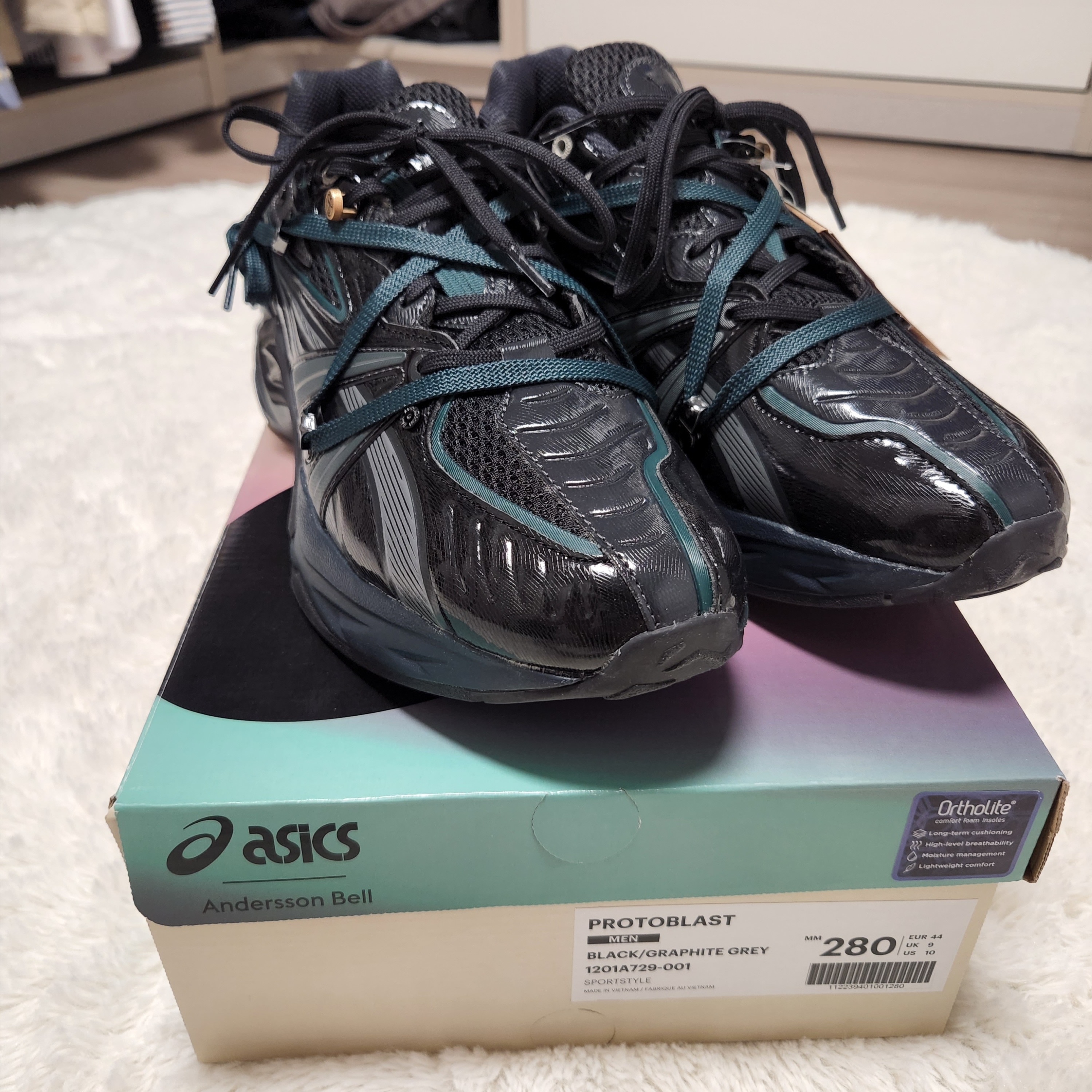Asics x Andersson Bell HN2-S Protoblast Black 착용 스타일