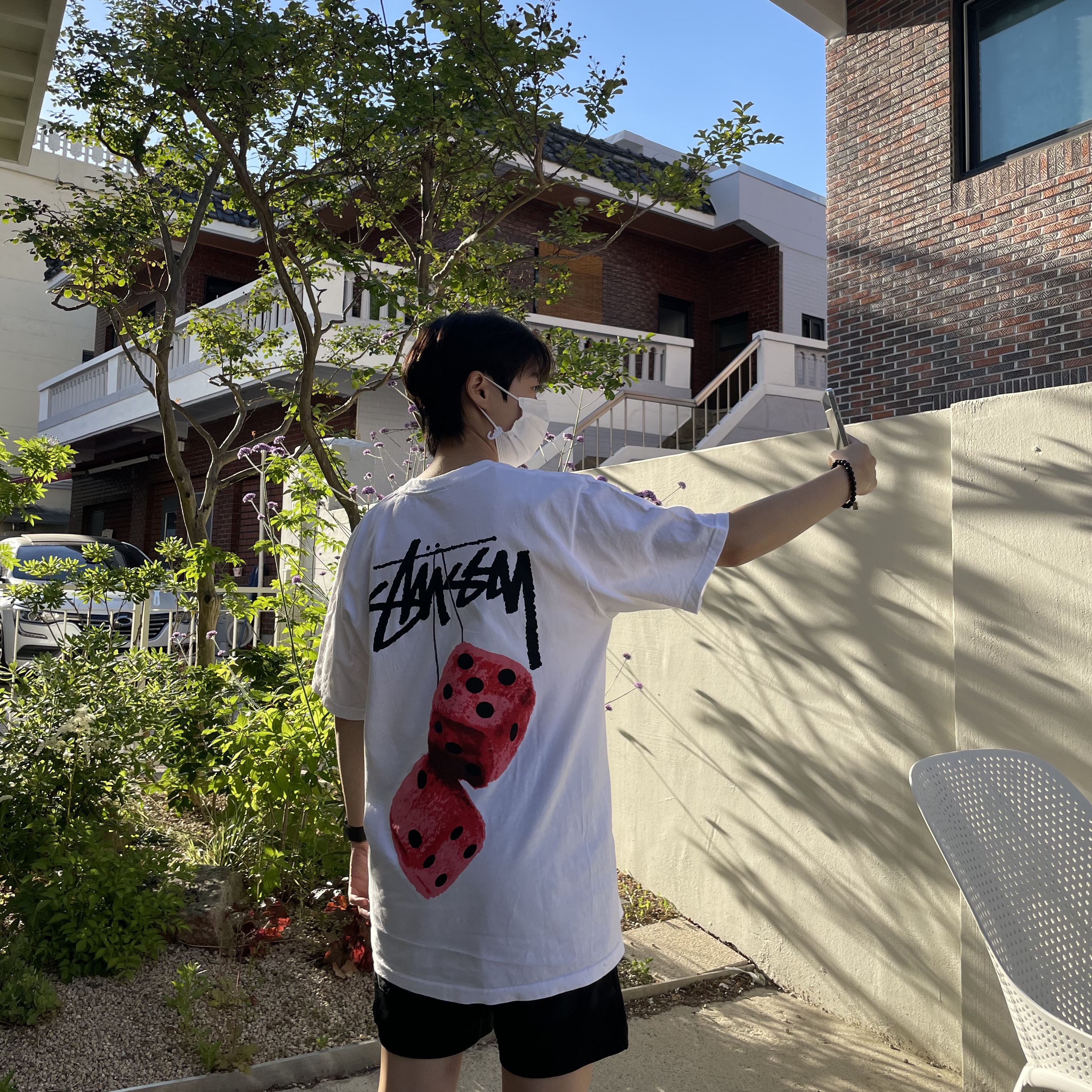 Stussy Fuzzy Dice T-Shirt White, (GS) Nike Court Borough Low 2 Light Smoke Grey 착용 스타일