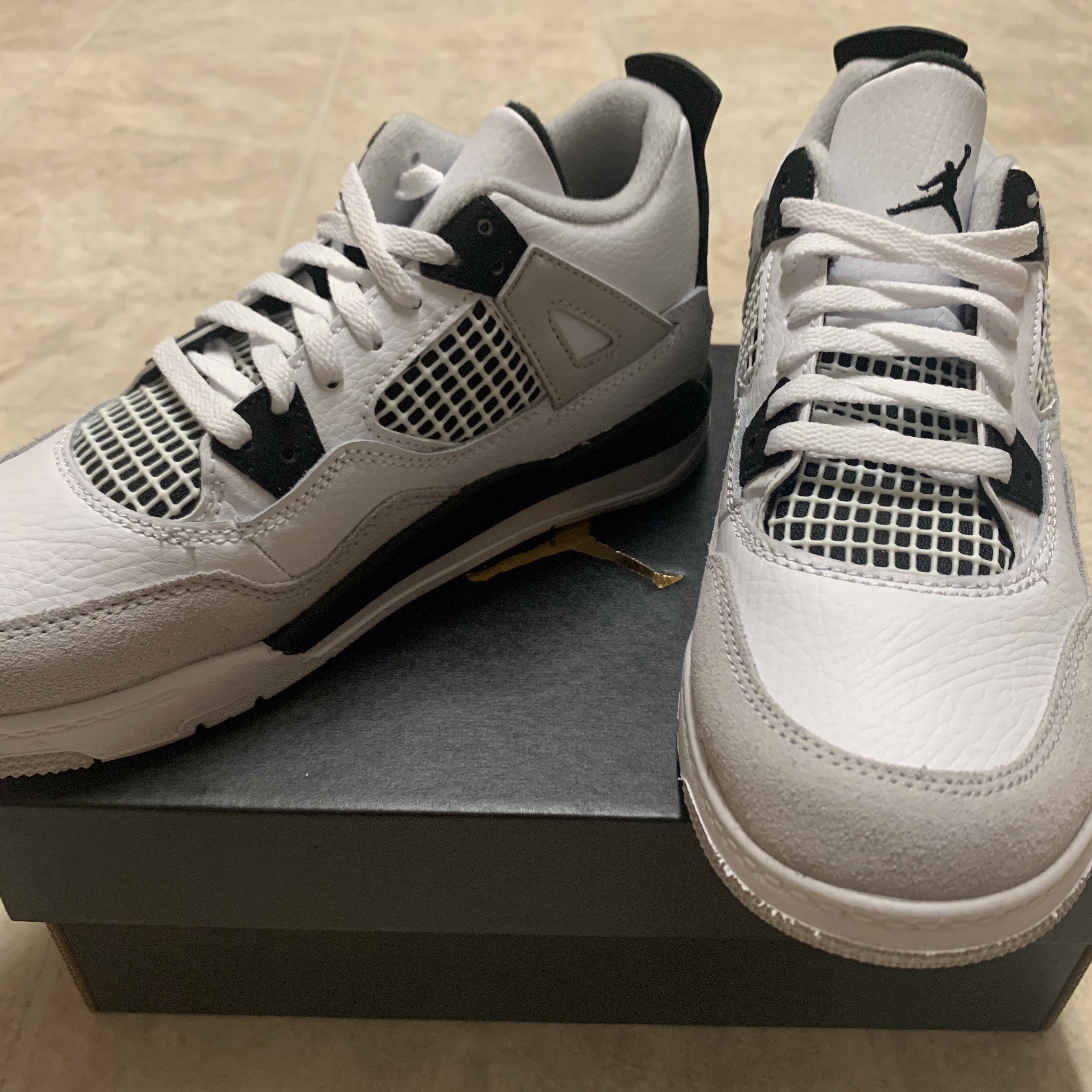 (PS) Jordan 4 Retro White and Black 착용 스타일