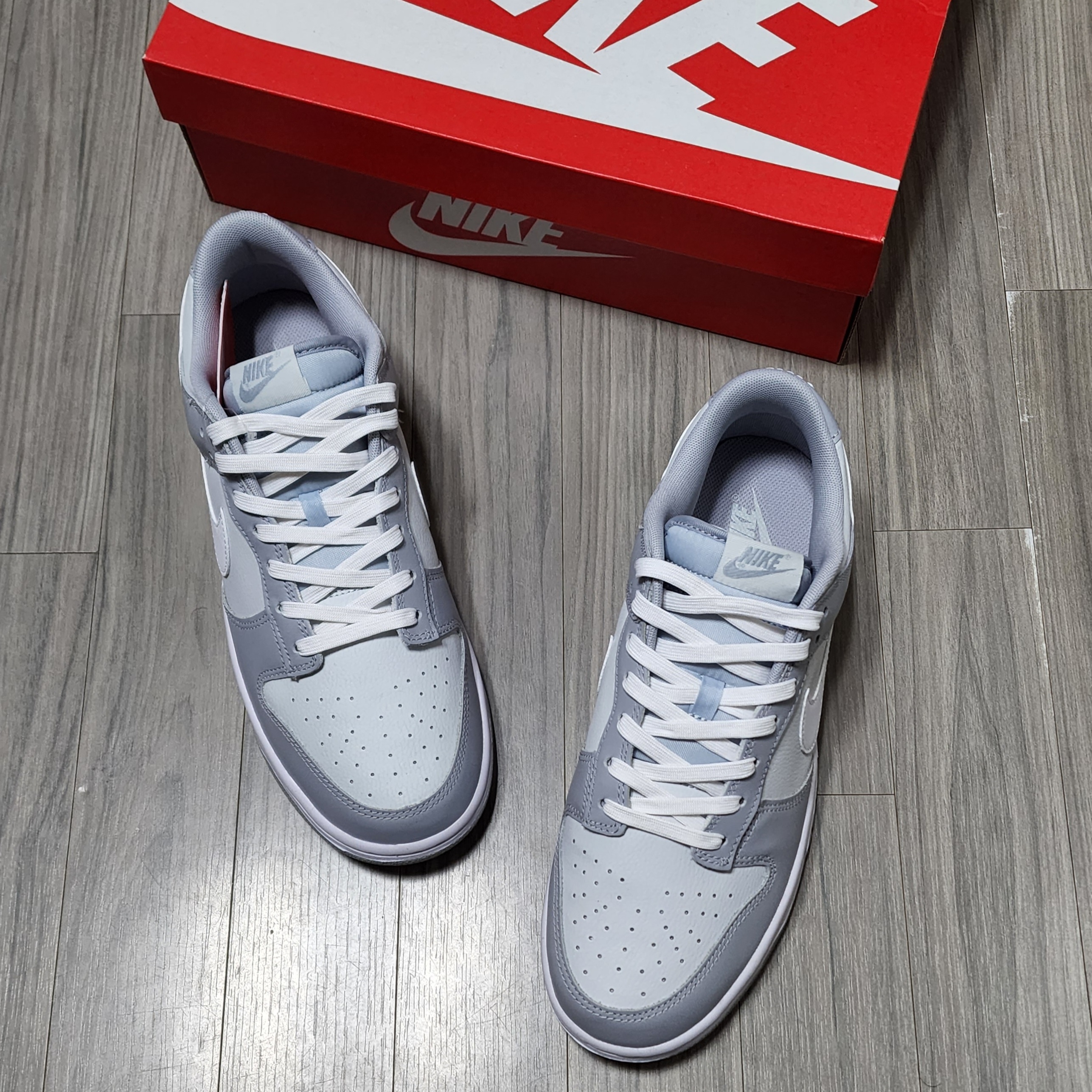 Nike Dunk Low Retro Wolf Grey 착용 스타일 - 1