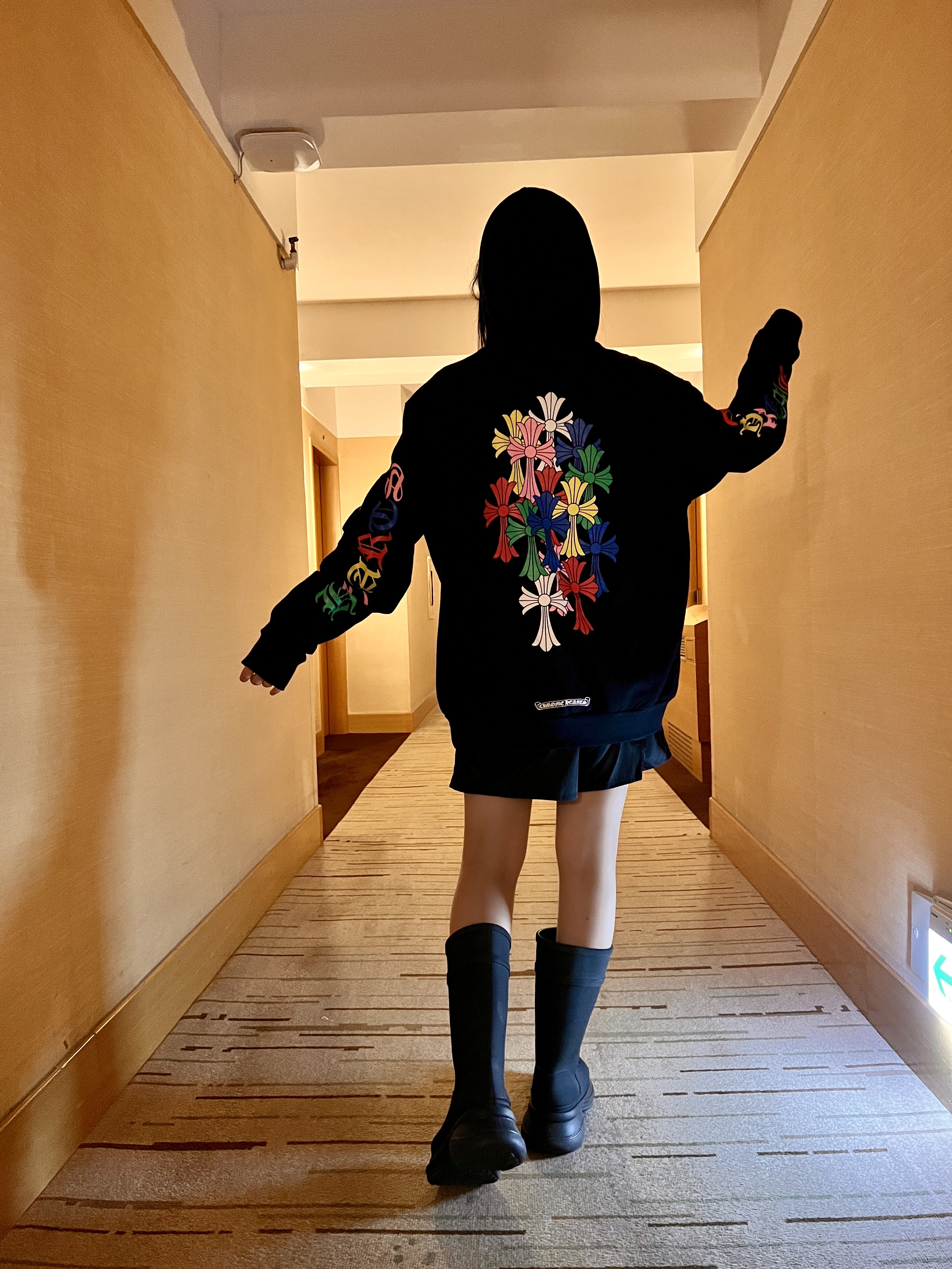 Chrome Hearts Multi Color Cross Cemetery Hoodie Black, (W) Balenciaga x Crocs Rubber Boot Black 착용 스타일 - 1