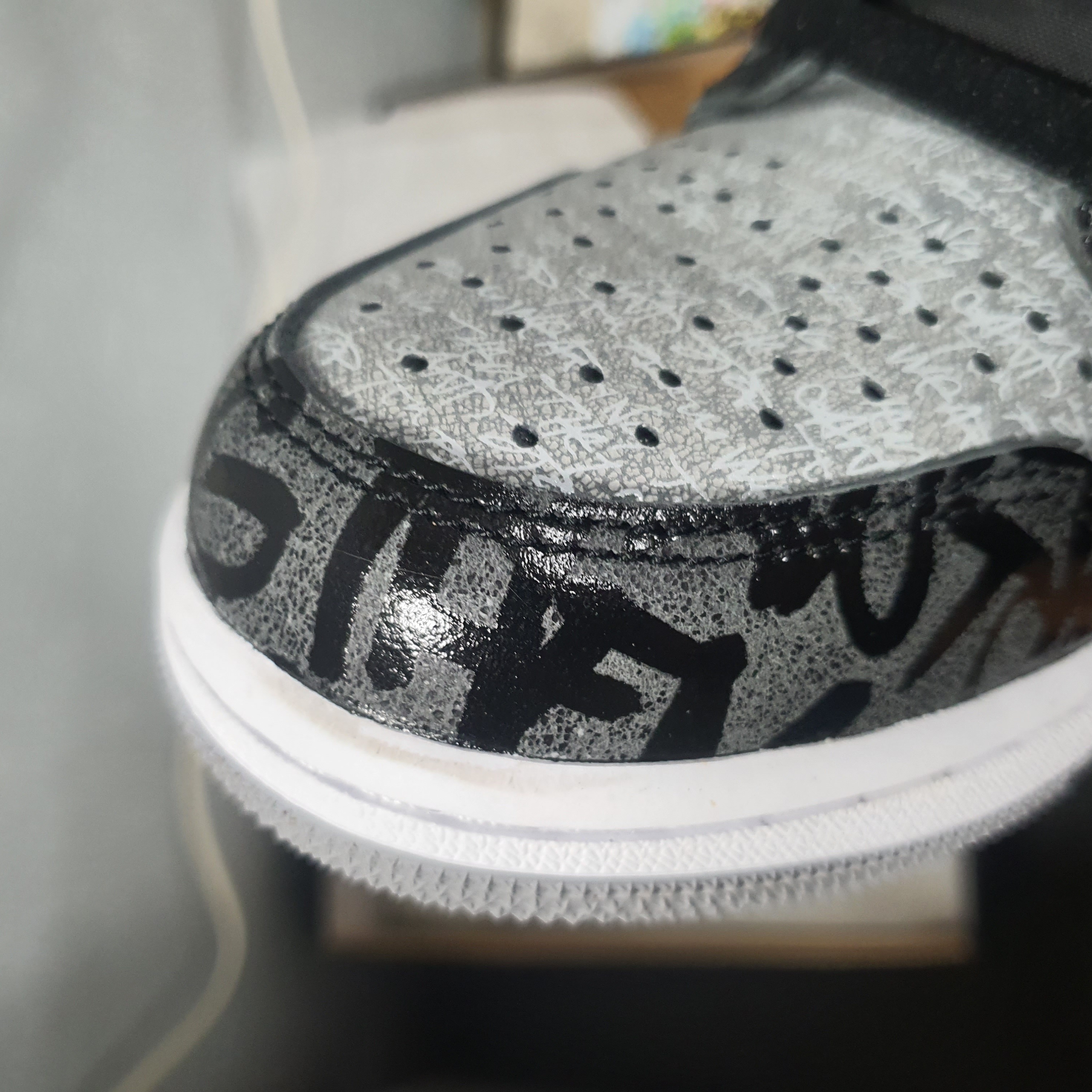 Jordan 1 Retro High OG Rebellionaire 착용 스타일 - 4